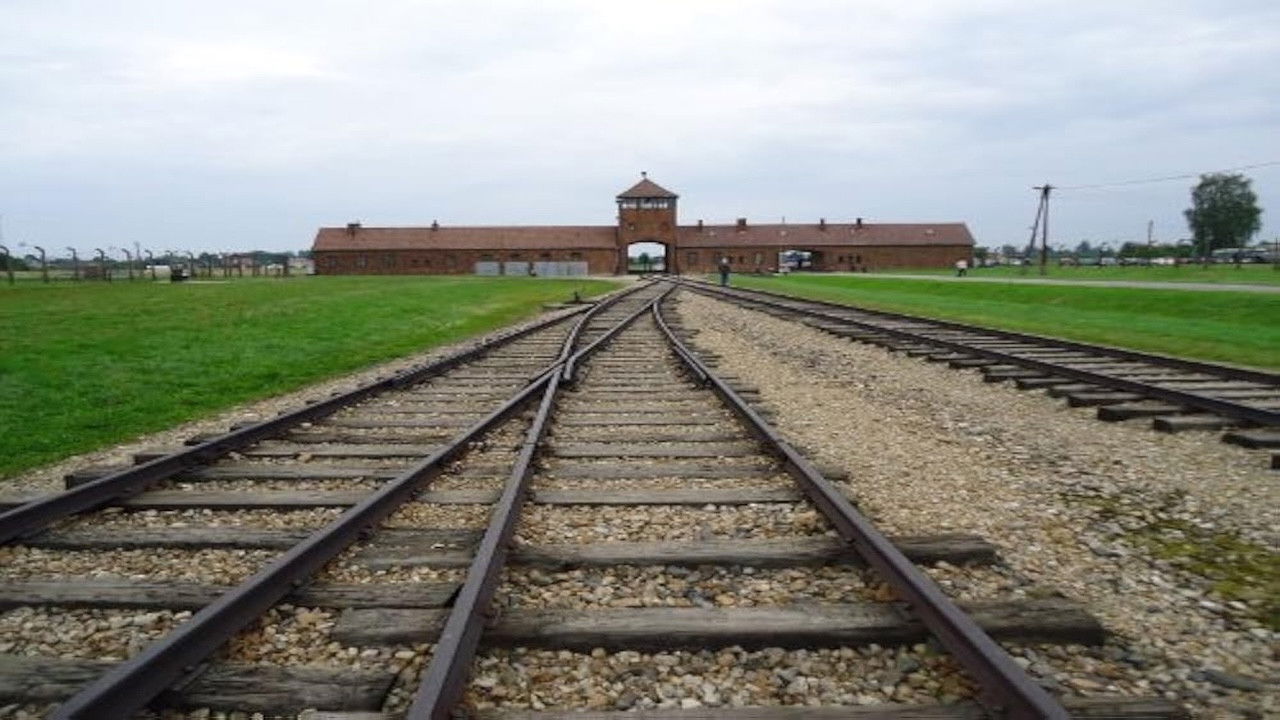 Backdrop for German Sons