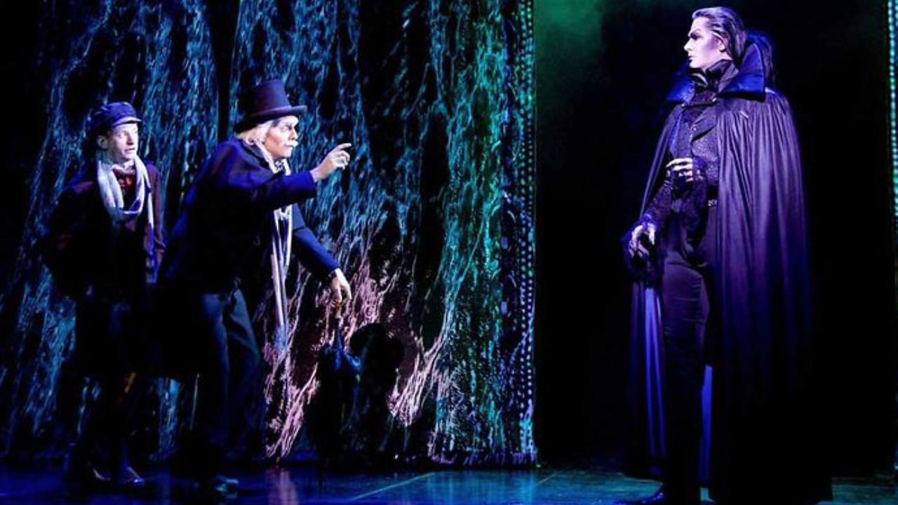 Backdrop for Dance of the Vampires: The Musical