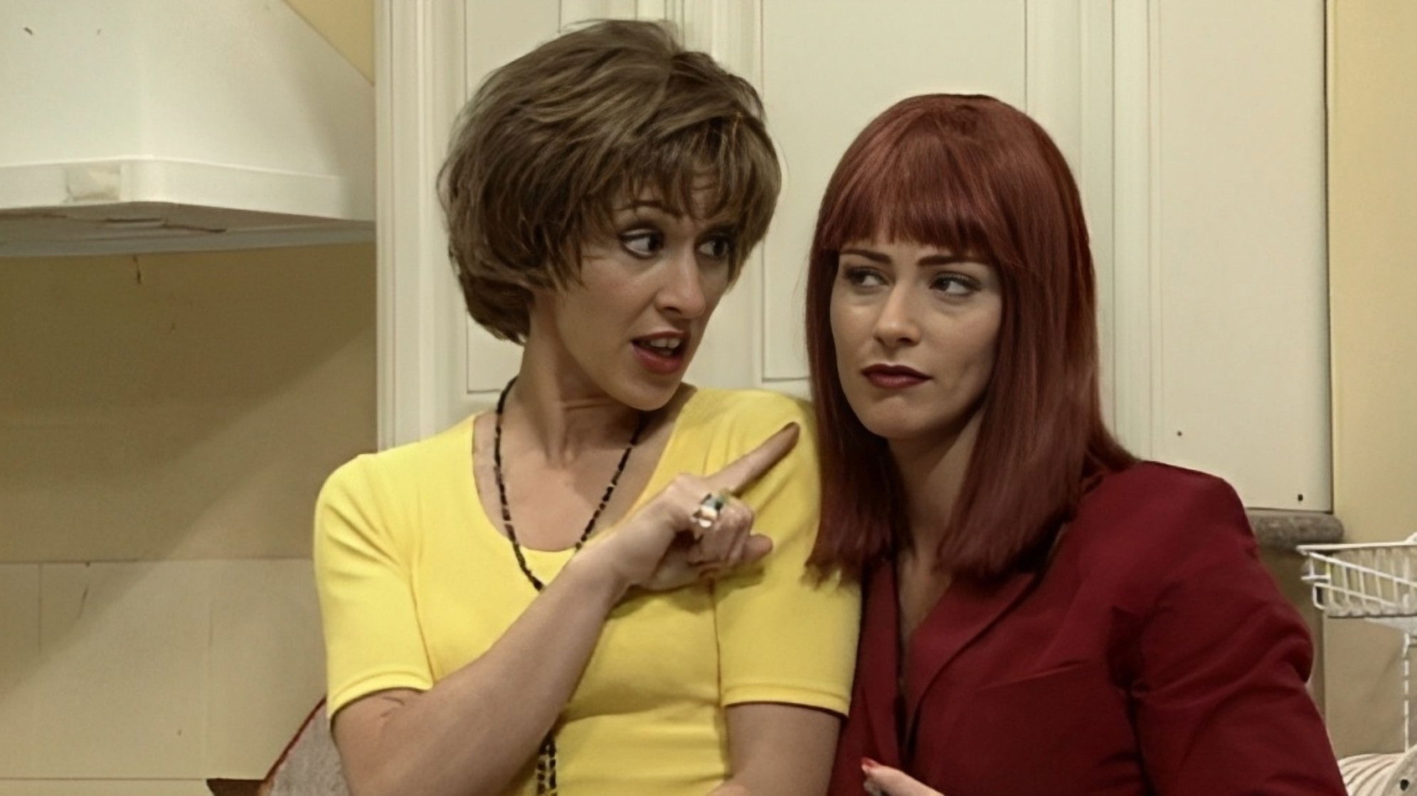 Backdrop for Tudo ao Molho e Fé em Deus