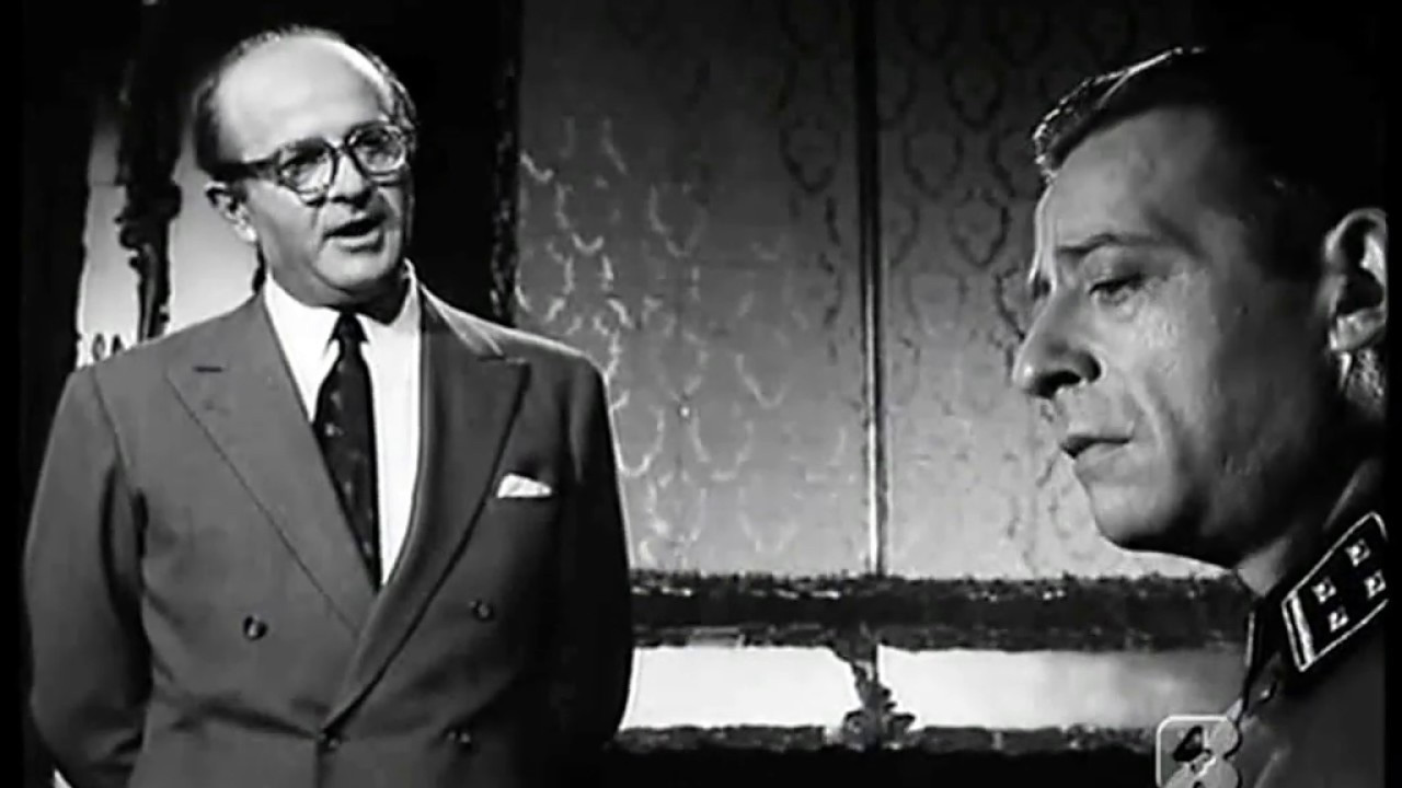 Backdrop for Ten Italians for One German