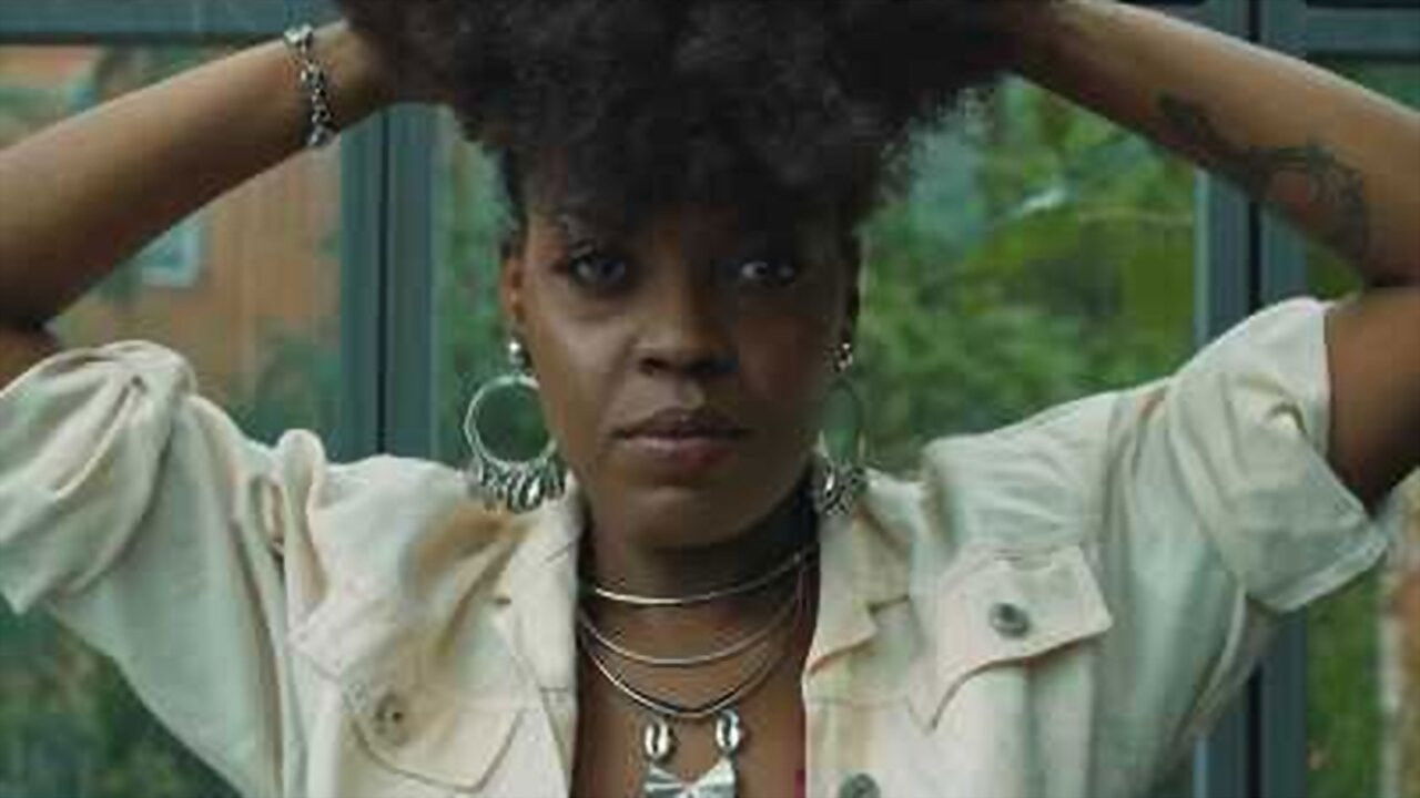 Backdrop for Rolê - Stories of Brazilian Protests in Malls