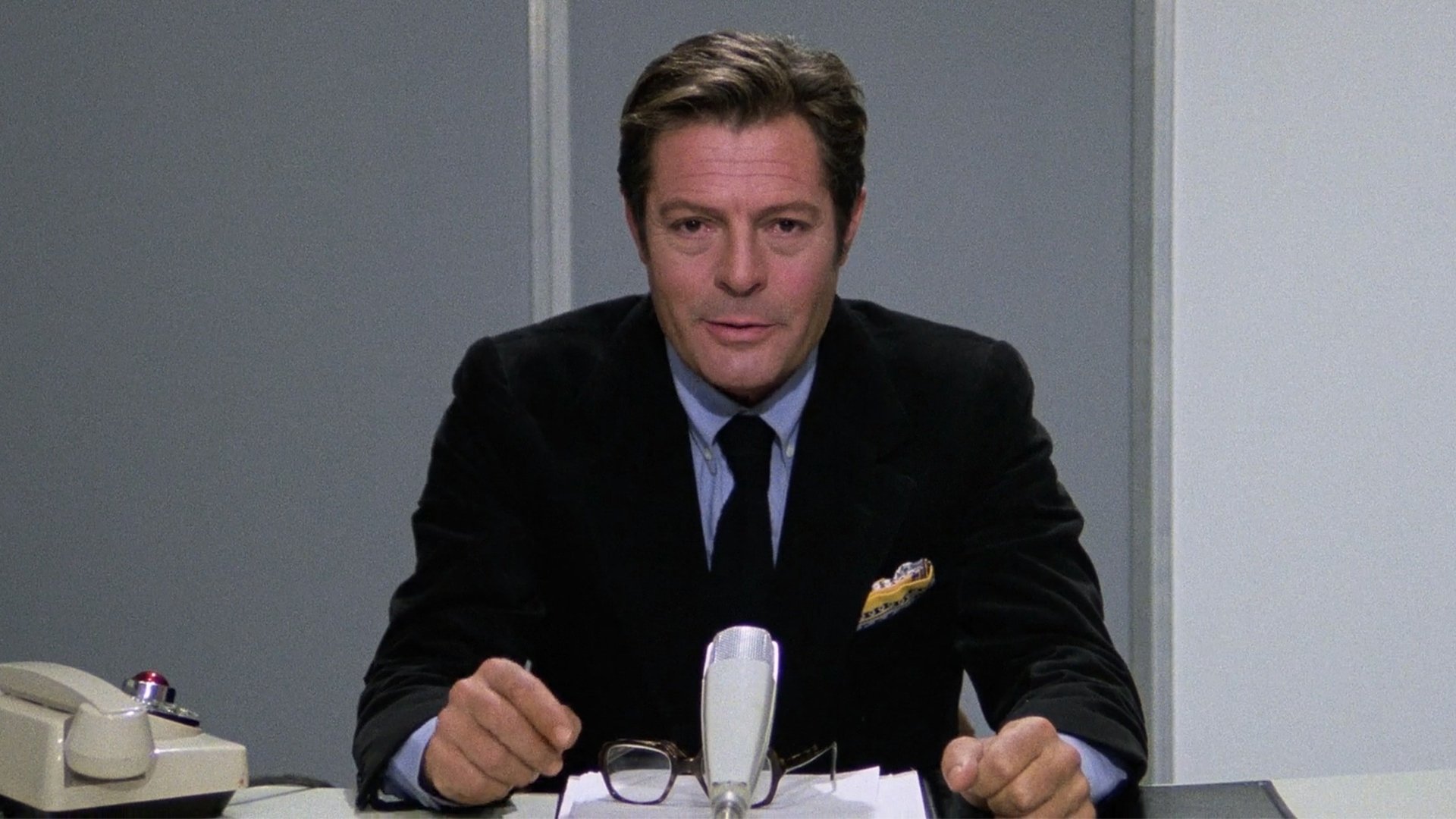 Backdrop for Goodnight, Ladies and Gentlemen