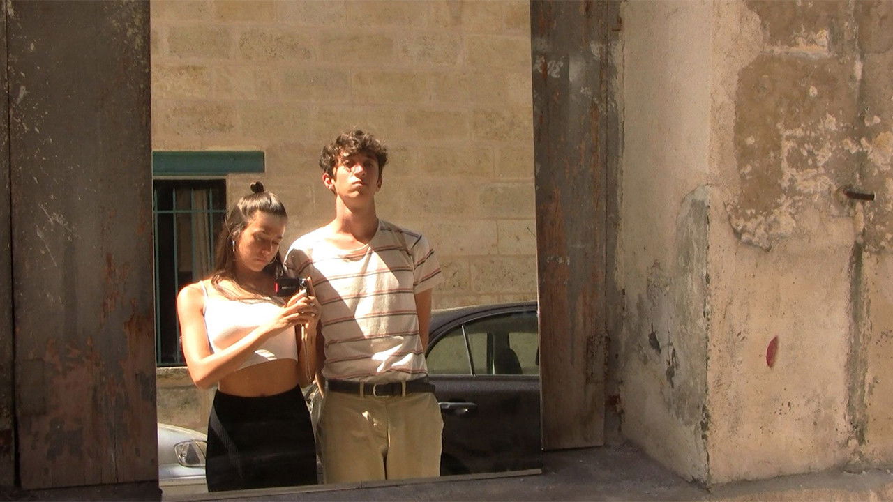 Backdrop for Dos dies i l’eternitat