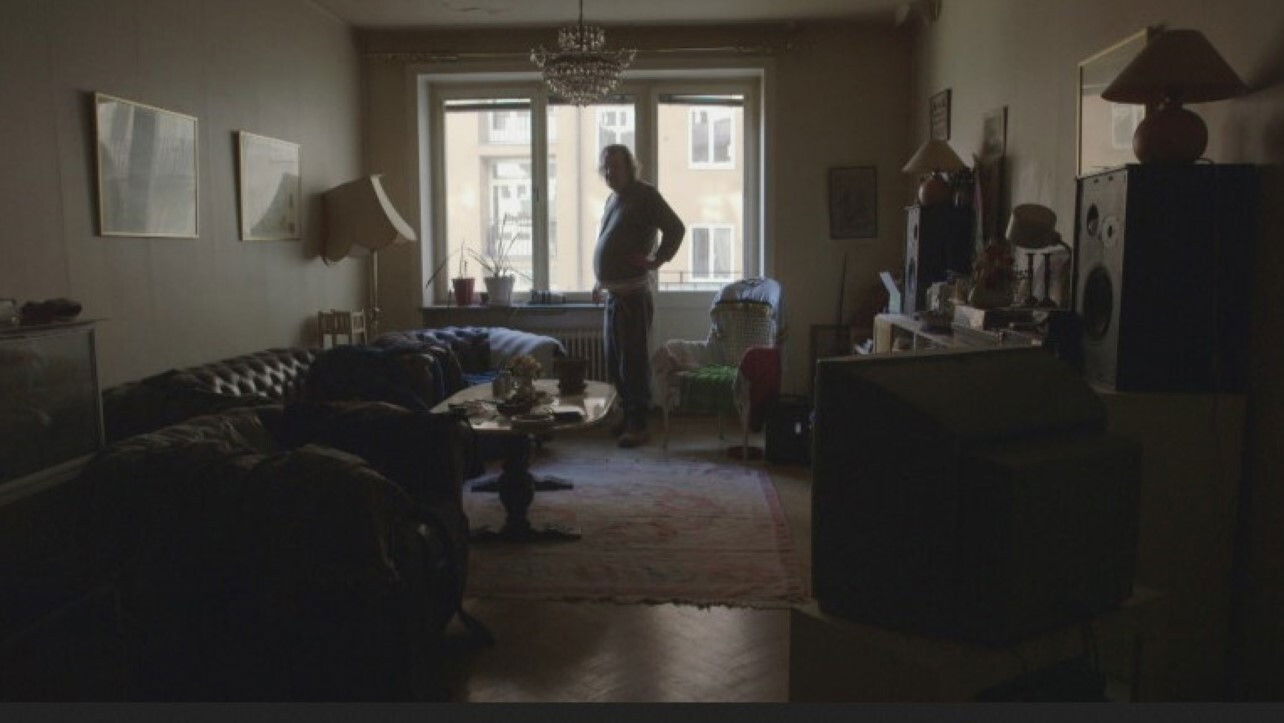 Backdrop for Ibland är det tungt att vara människa