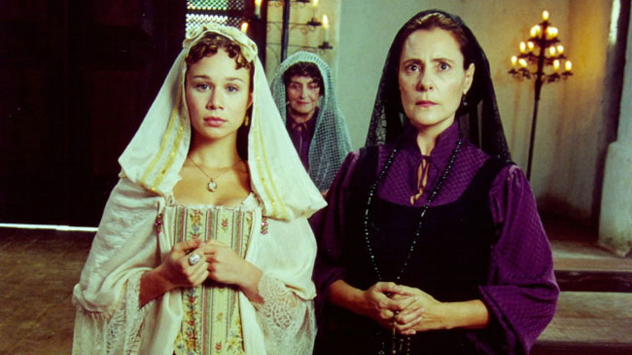 Backdrop for A Padroeira