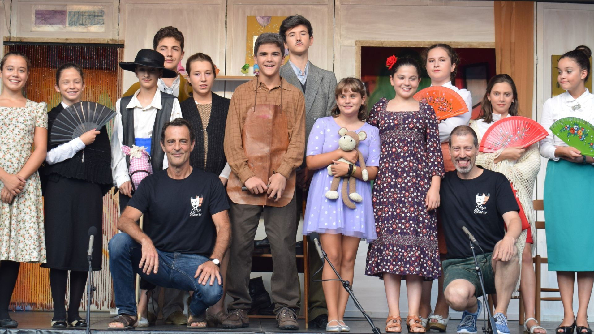 Backdrop for La zapatera caprichosa