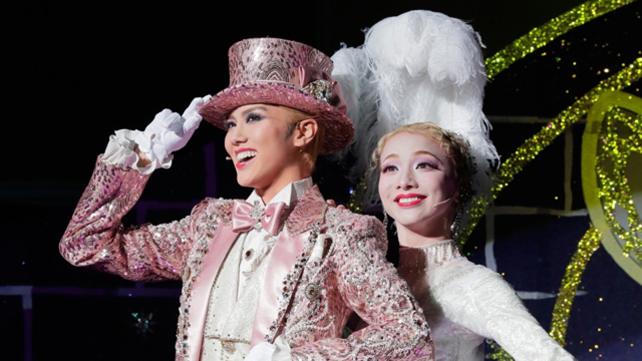 Backdrop for A Dream in Lilac / Jewel de Paris!!