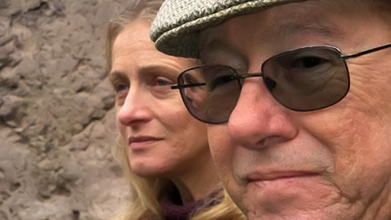 Backdrop for I remember her now