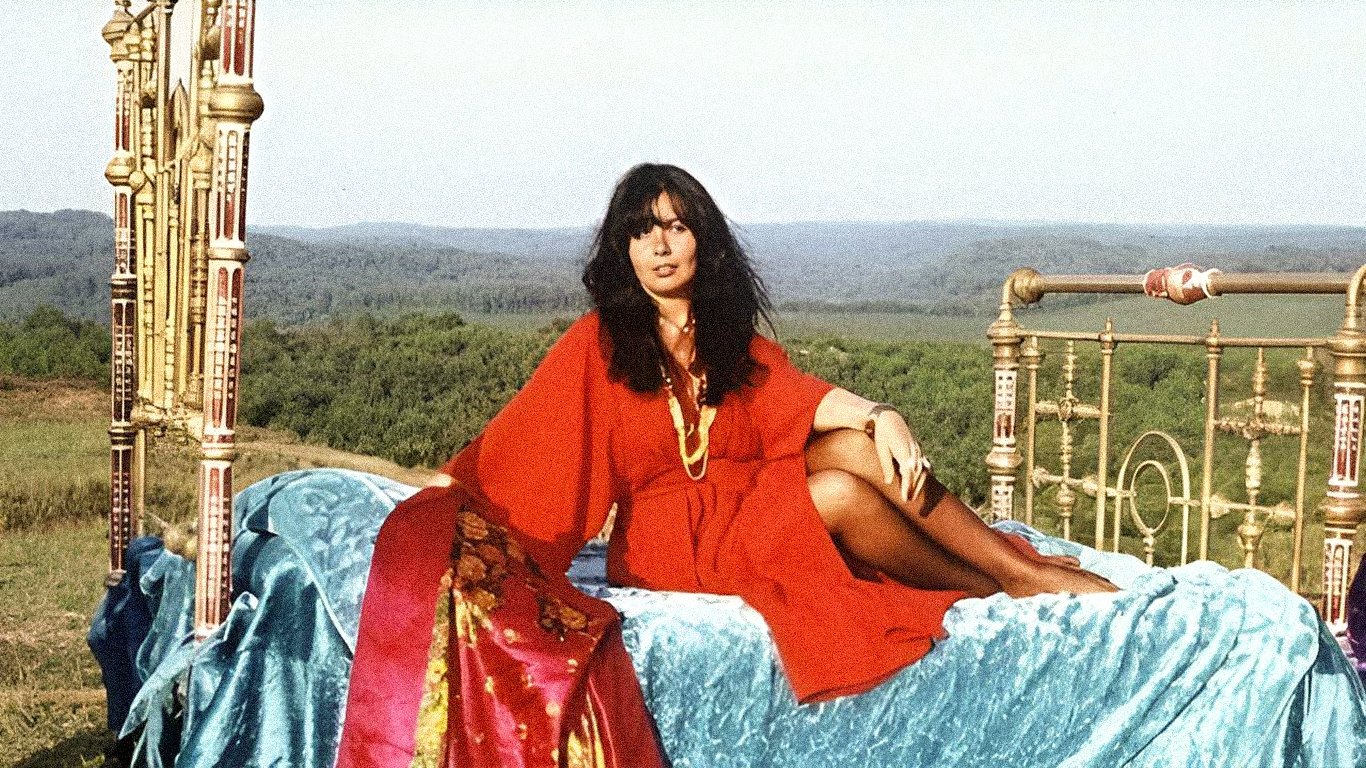 Backdrop for The Angel of Vengeance: The Female Hamlet