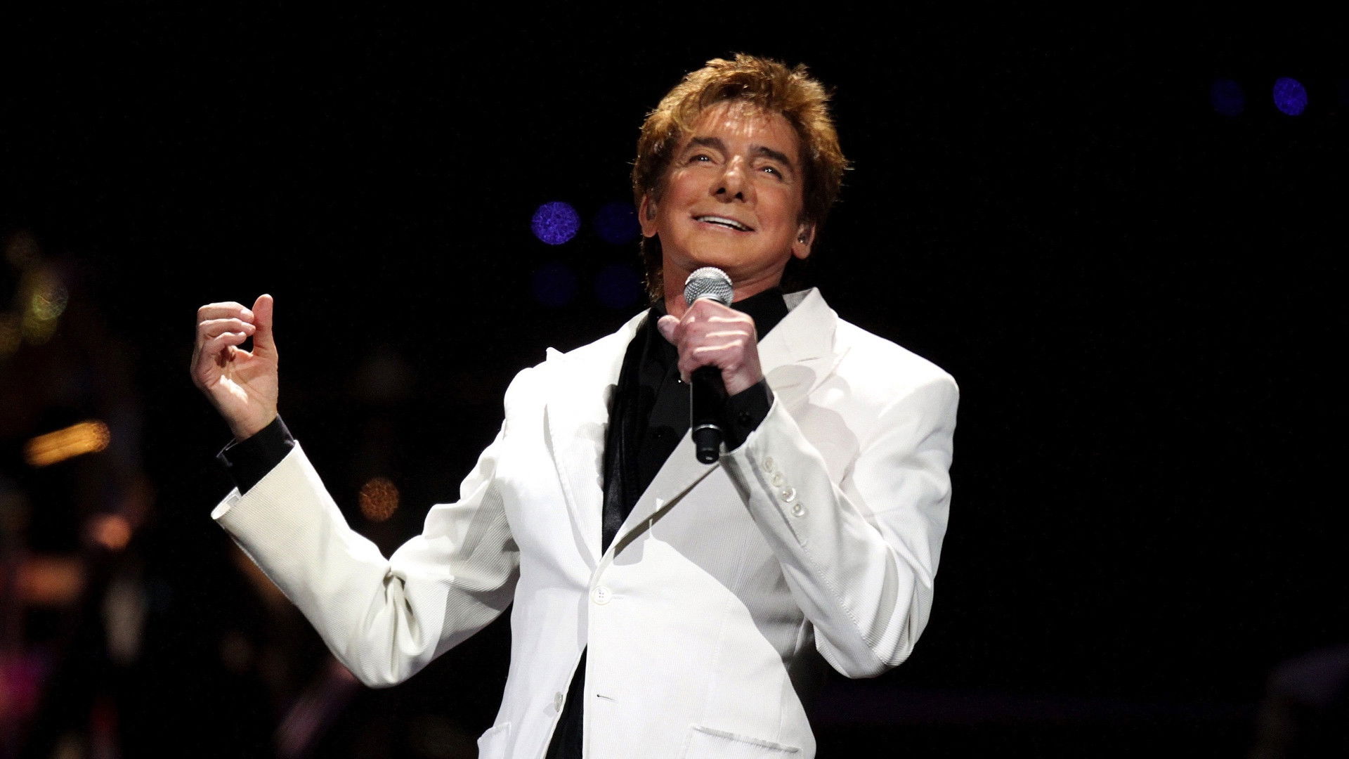 Backdrop for Manilow: Music and Passion