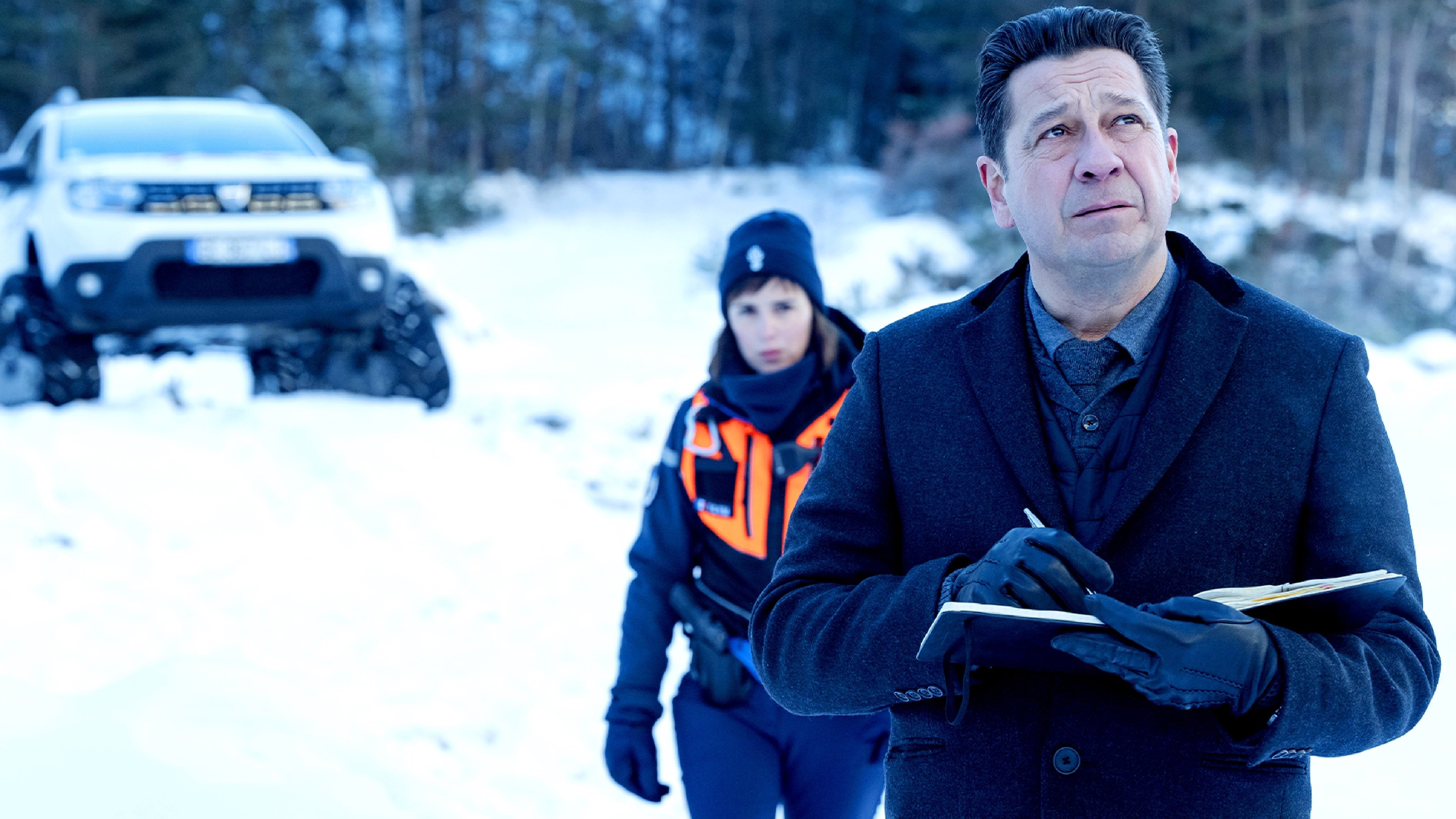 Backdrop for Noir comme neige : Morts au Sommet