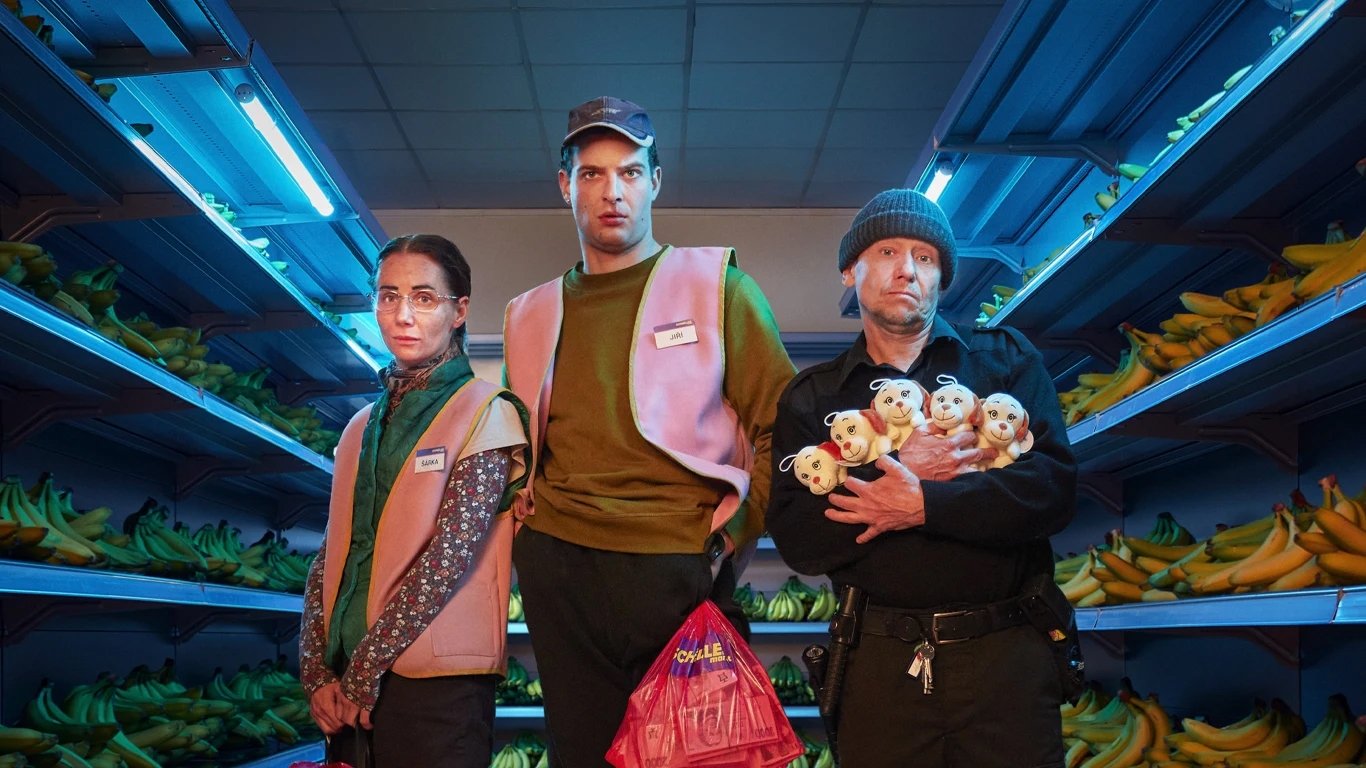 Backdrop for Banáni