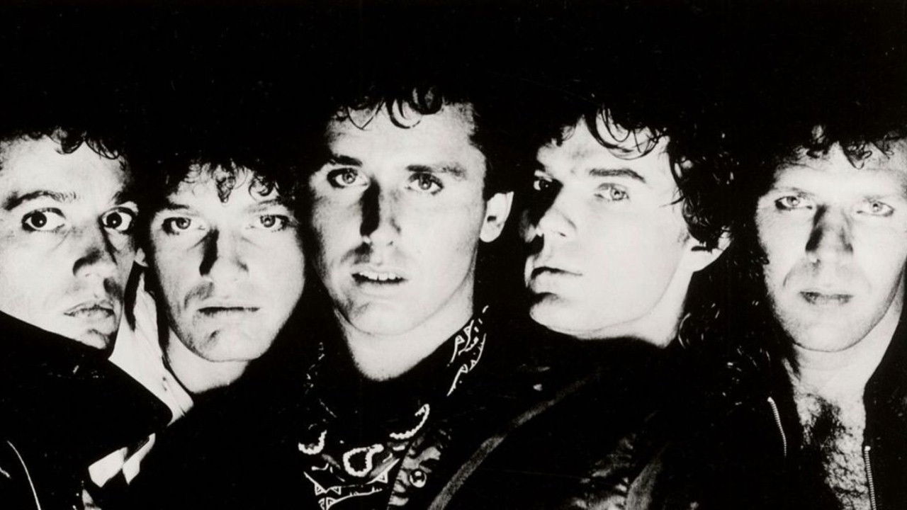 Backdrop for Loverboy: Live