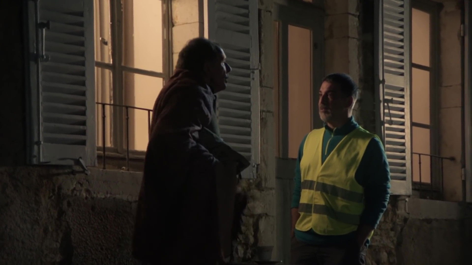 Backdrop for Je ne suis pas ton pauvre