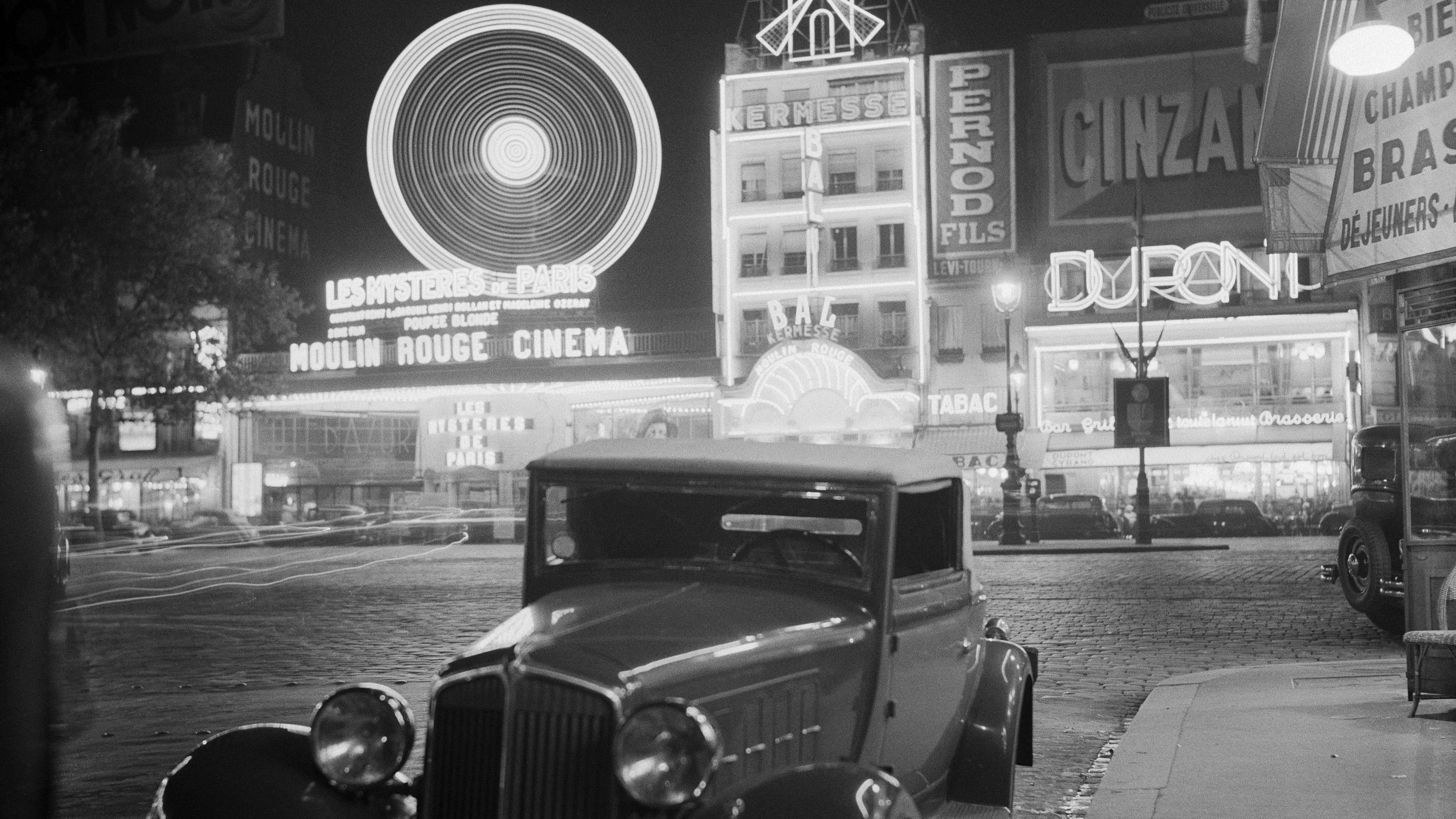 Backdrop for Mysteries of Paris