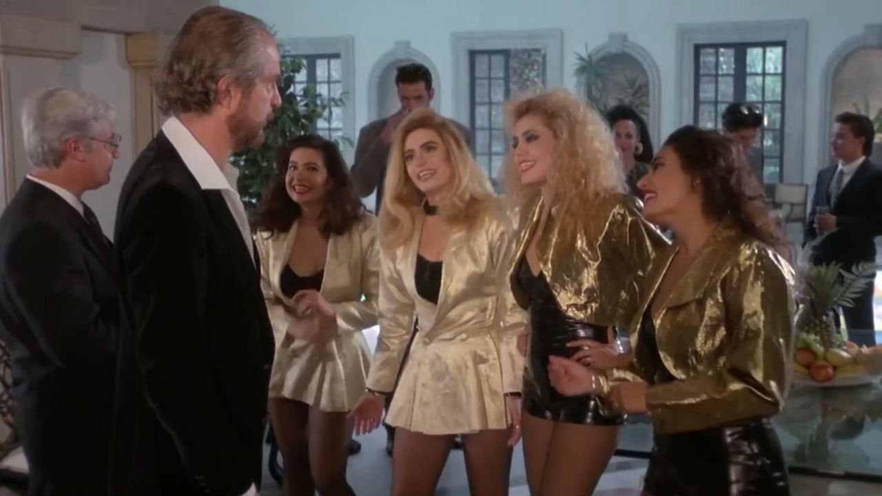 Backdrop for Mujeres infieles