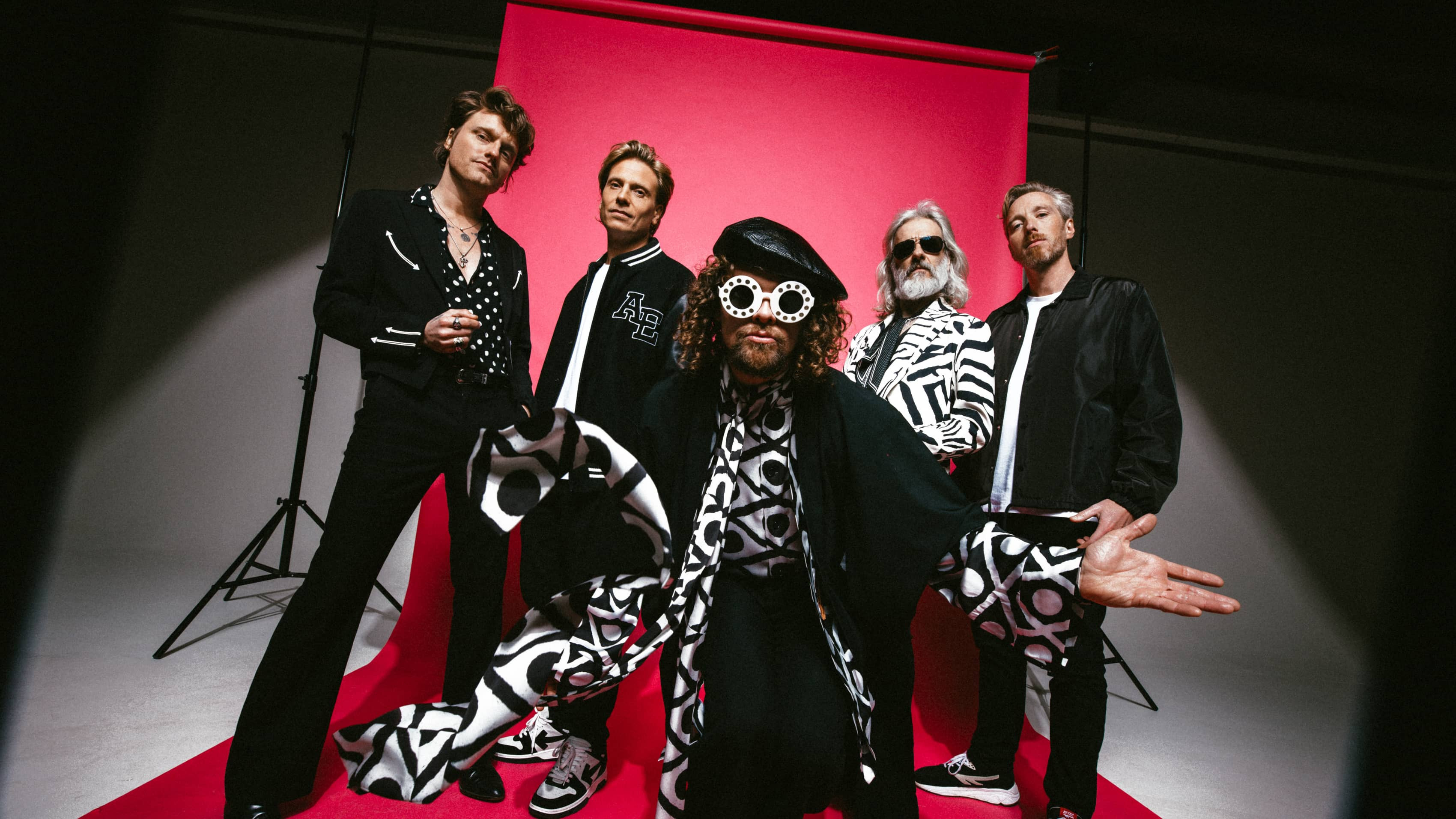 Backdrop for DI-RECT & Residentie Orkest live