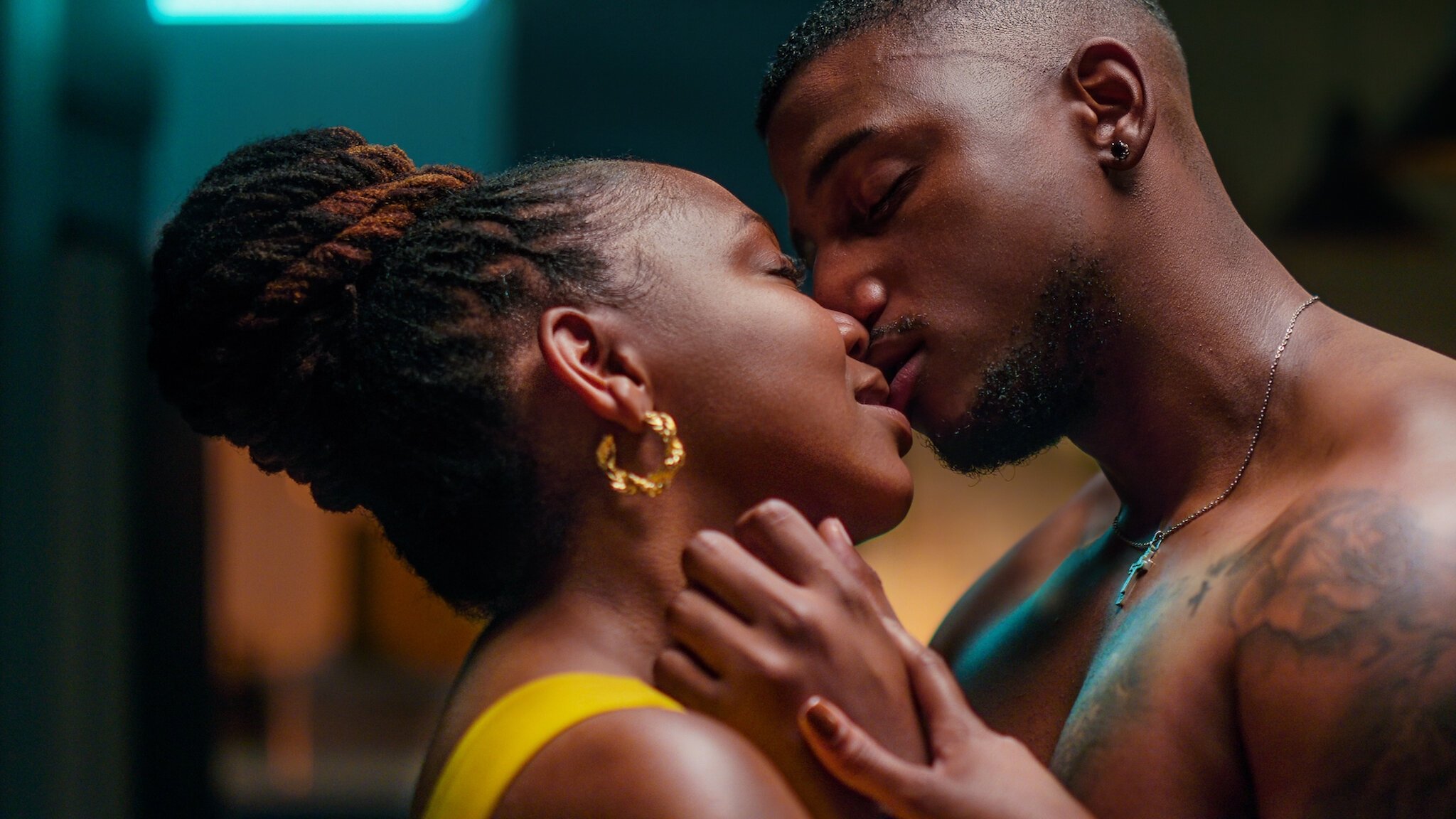 Backdrop for Umjolo: The Gone Girl