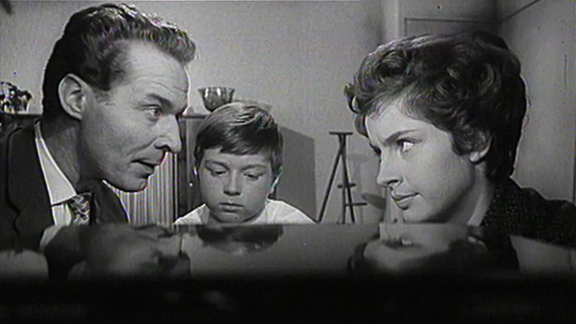 Backdrop for Ich, die Hauptperson. 30 Tage aus dem Leben eines Portemonnaies