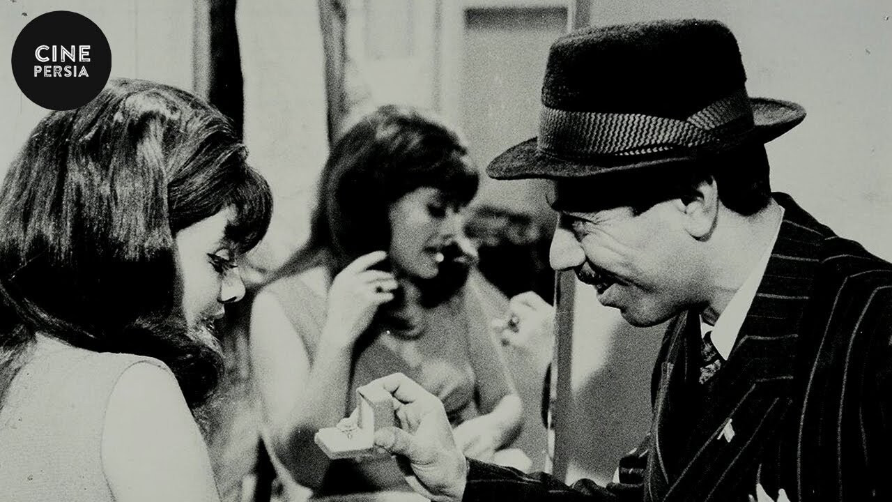 Backdrop for Mr. Gullible