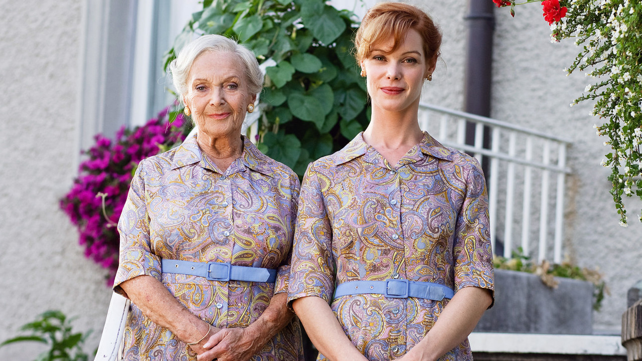 Backdrop for Das Fräuleinwunder