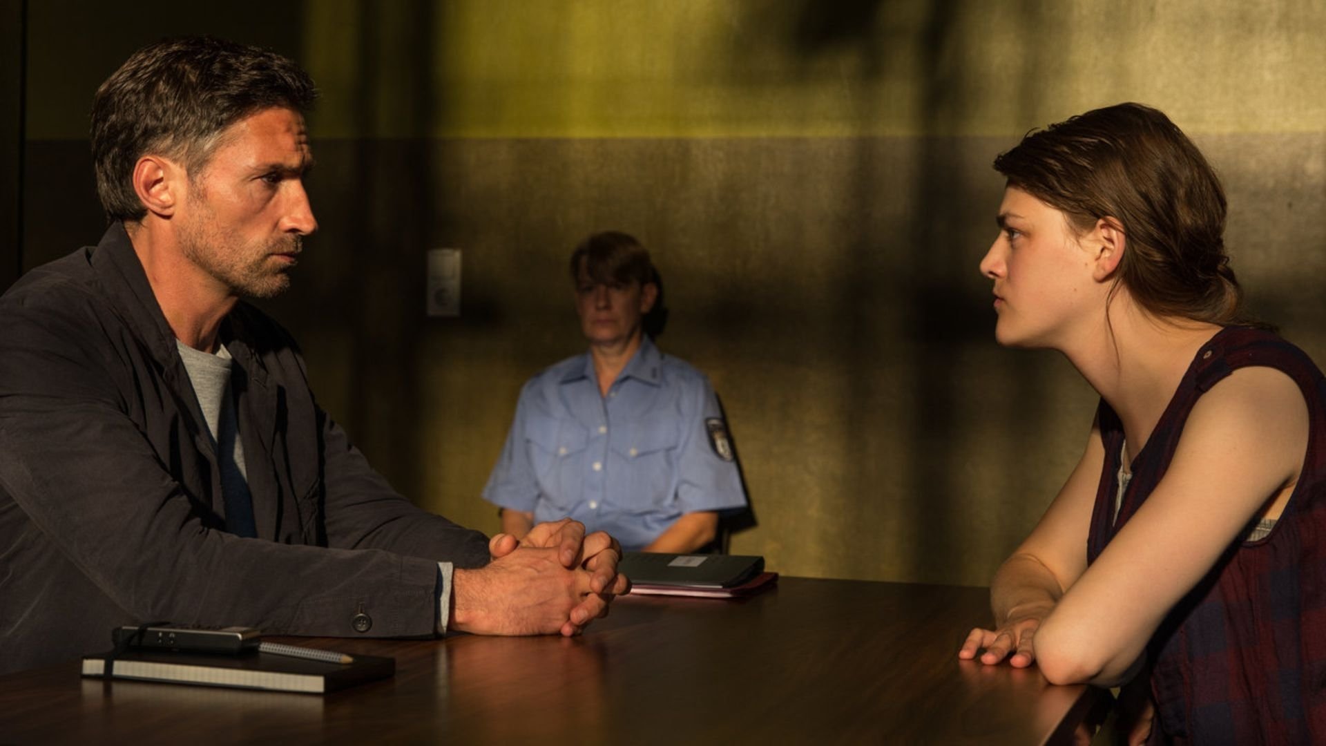 Backdrop for Der Gutachter: Ein Mord zu viel