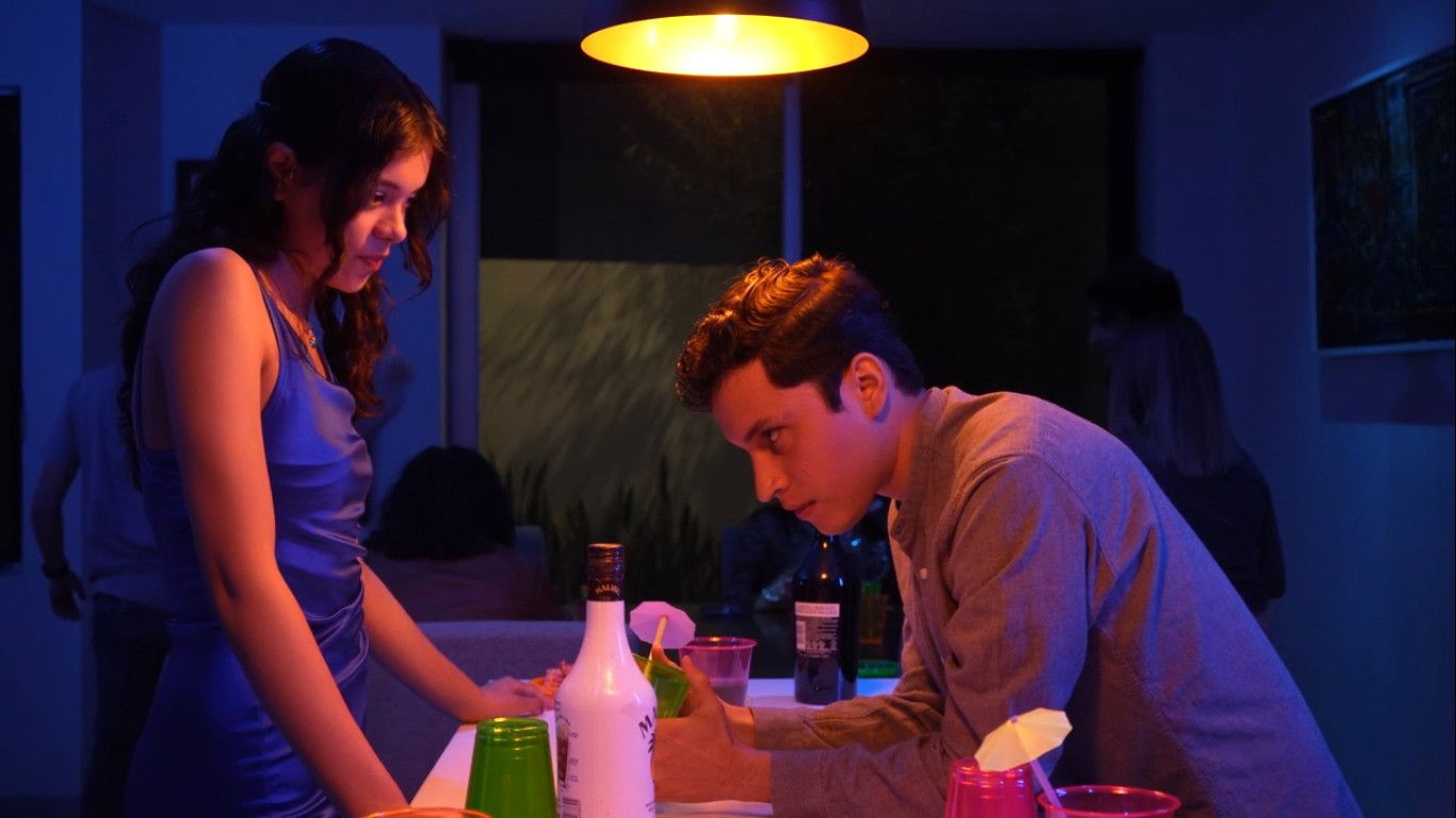 Backdrop for El Vestido