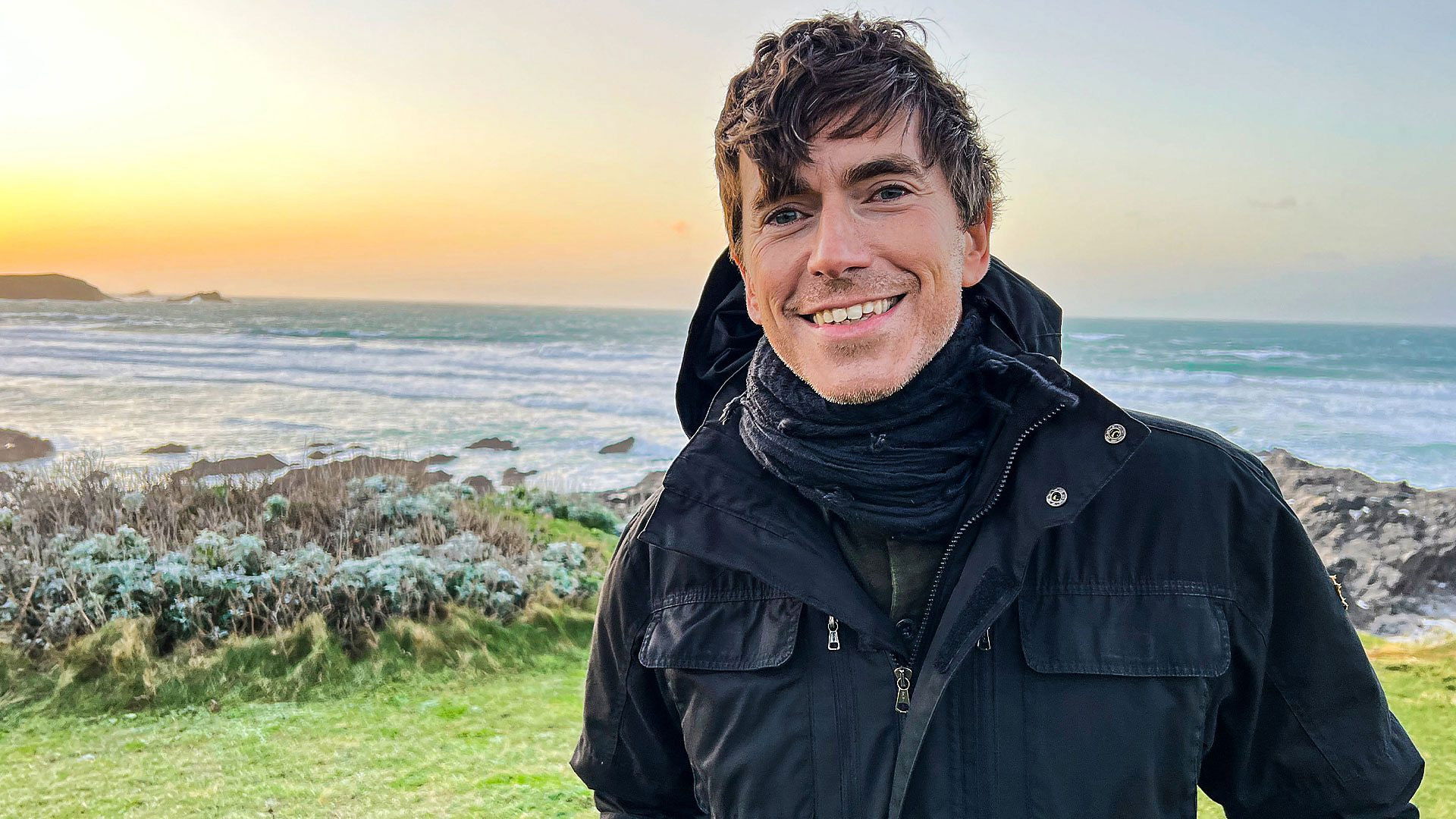 Backdrop for Simon Reeve's Return to Cornwall