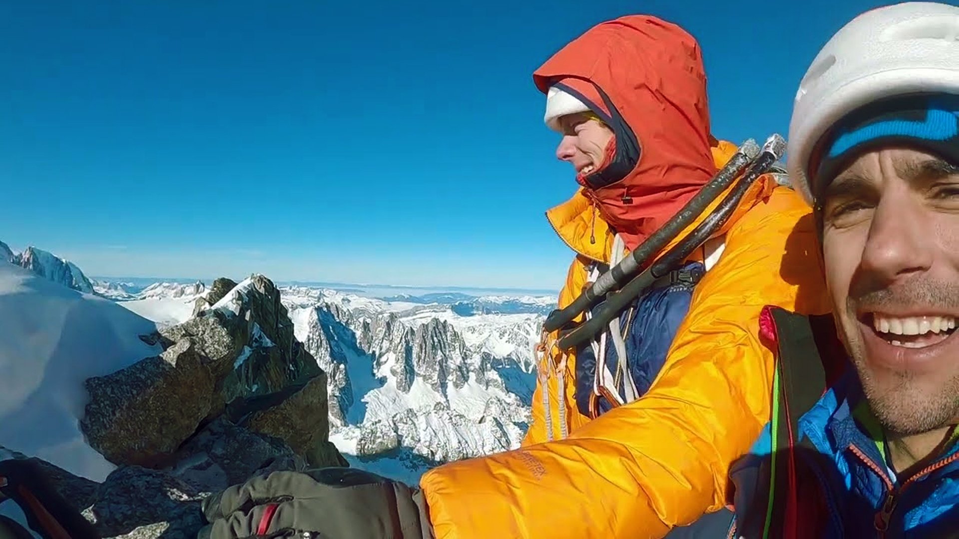 Backdrop for No Siesta - Christophe Dumarest & Tom Livingstone