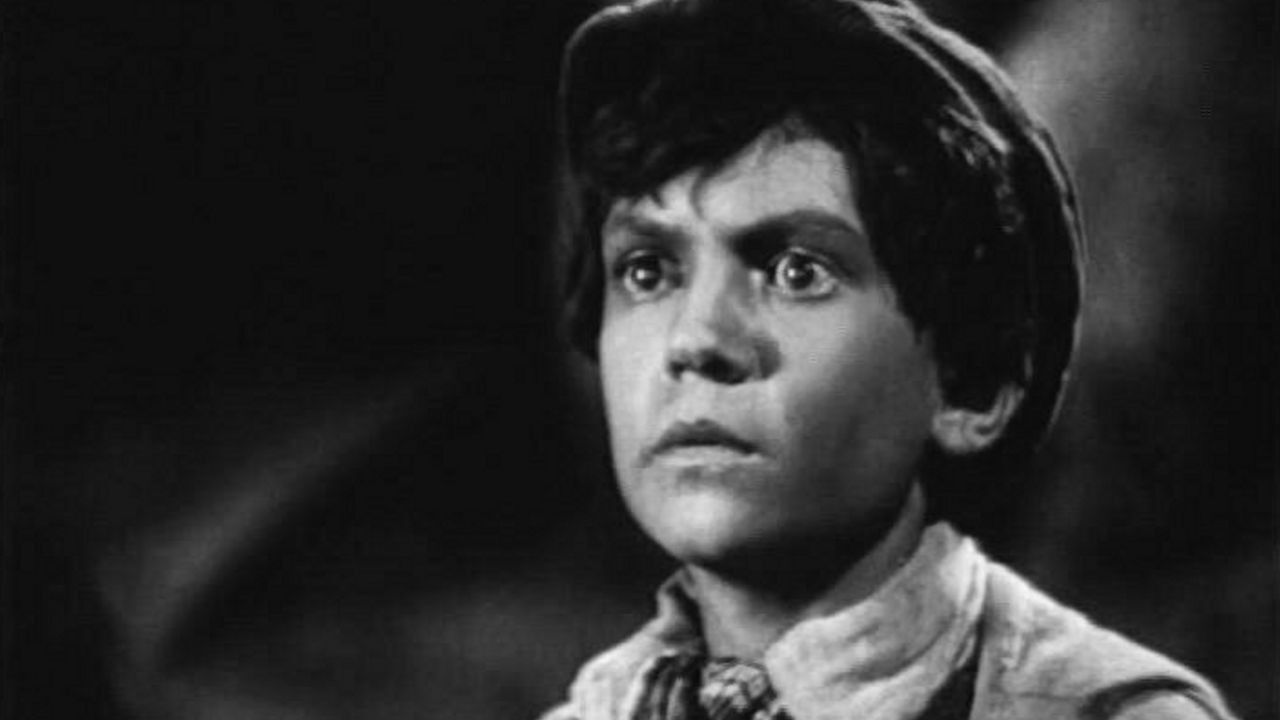 Backdrop for Gavroche