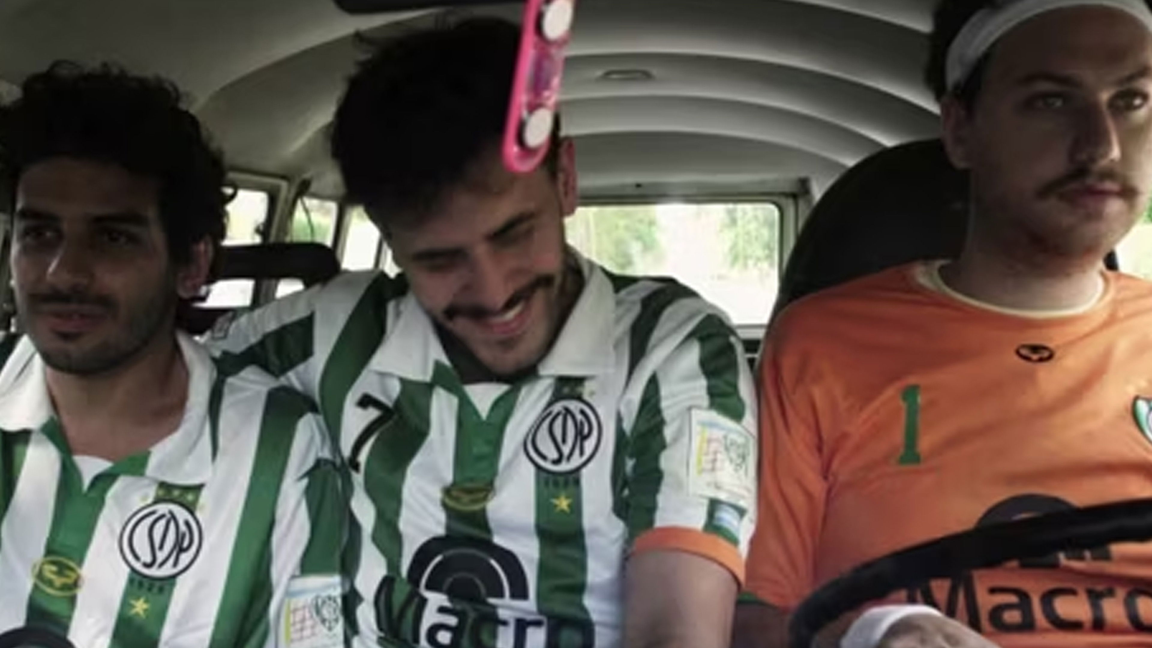 Backdrop for Sobre la hora