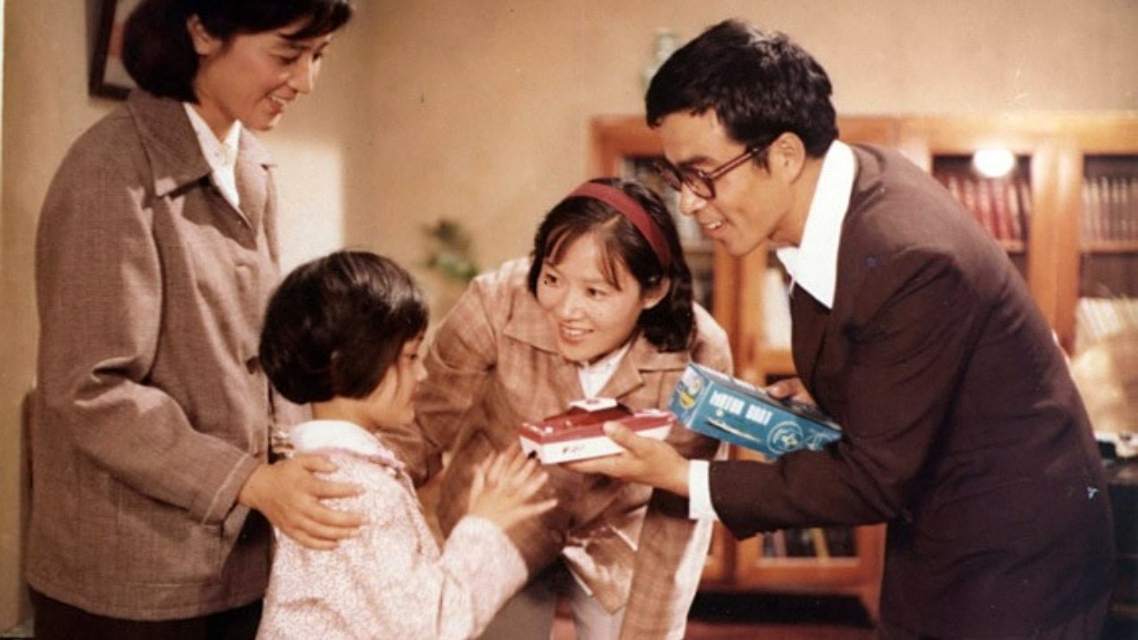 Backdrop for 妻子的信