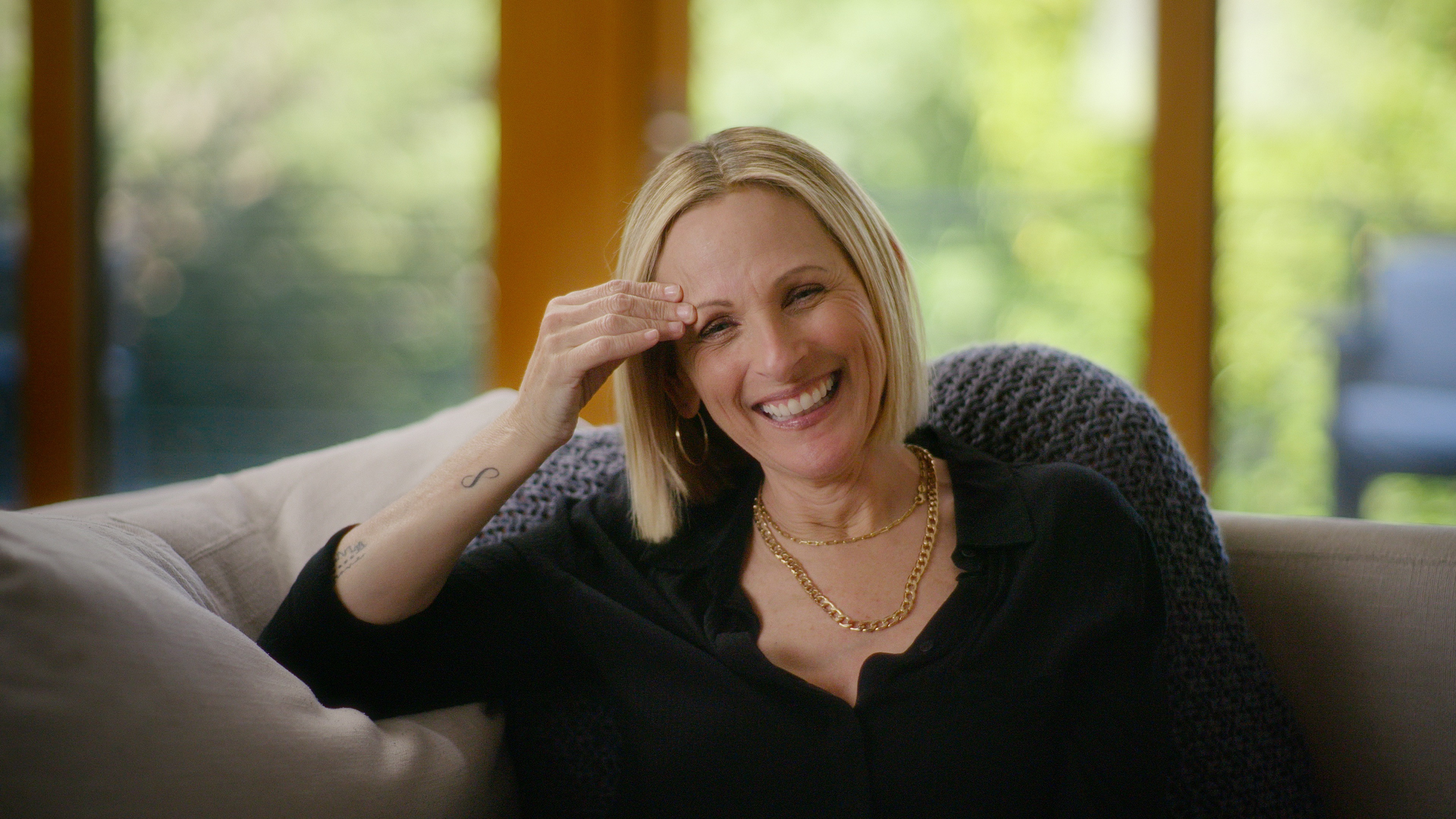Backdrop for Marlee Matlin: Not Alone Anymore