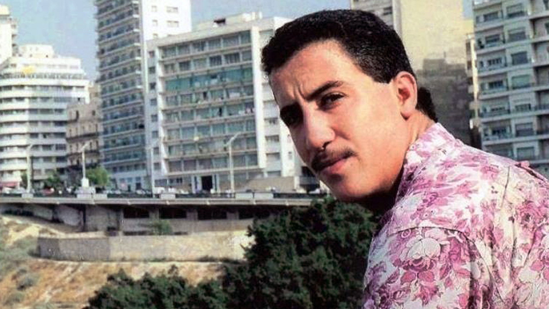 Backdrop for Cheb Hasni, Je vis encore !