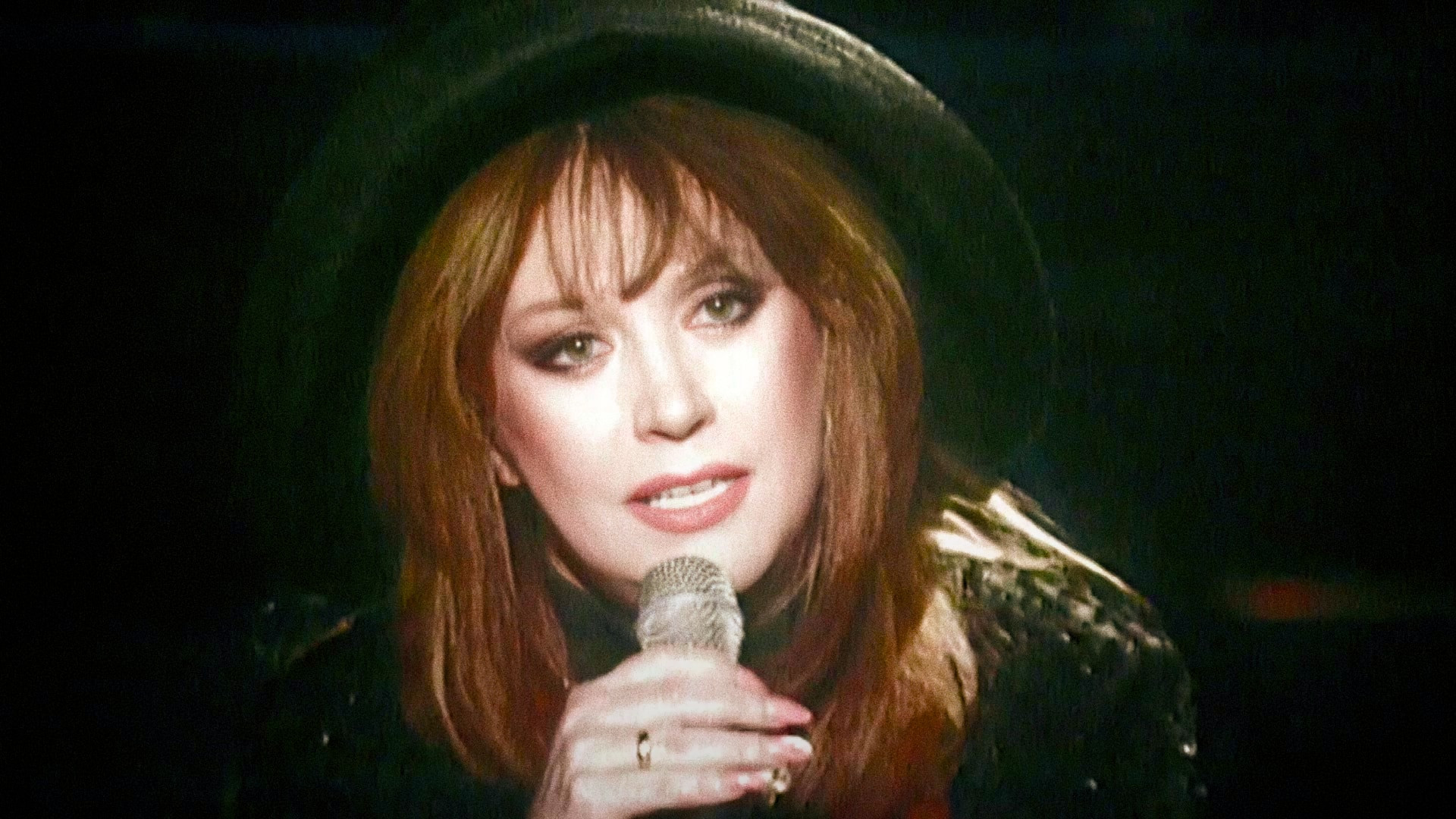 Backdrop for Alla Pugacheva: Selected Songs