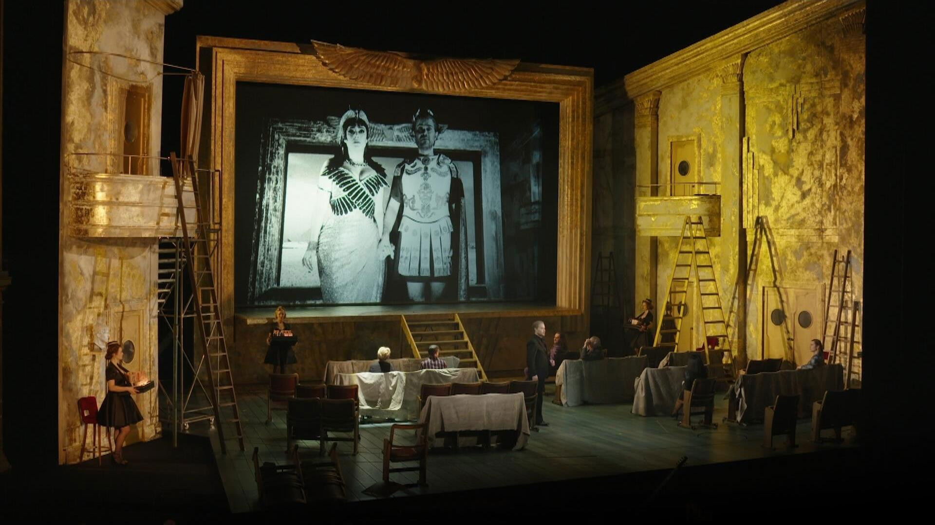 Backdrop for Giulio Cesare in Egitto