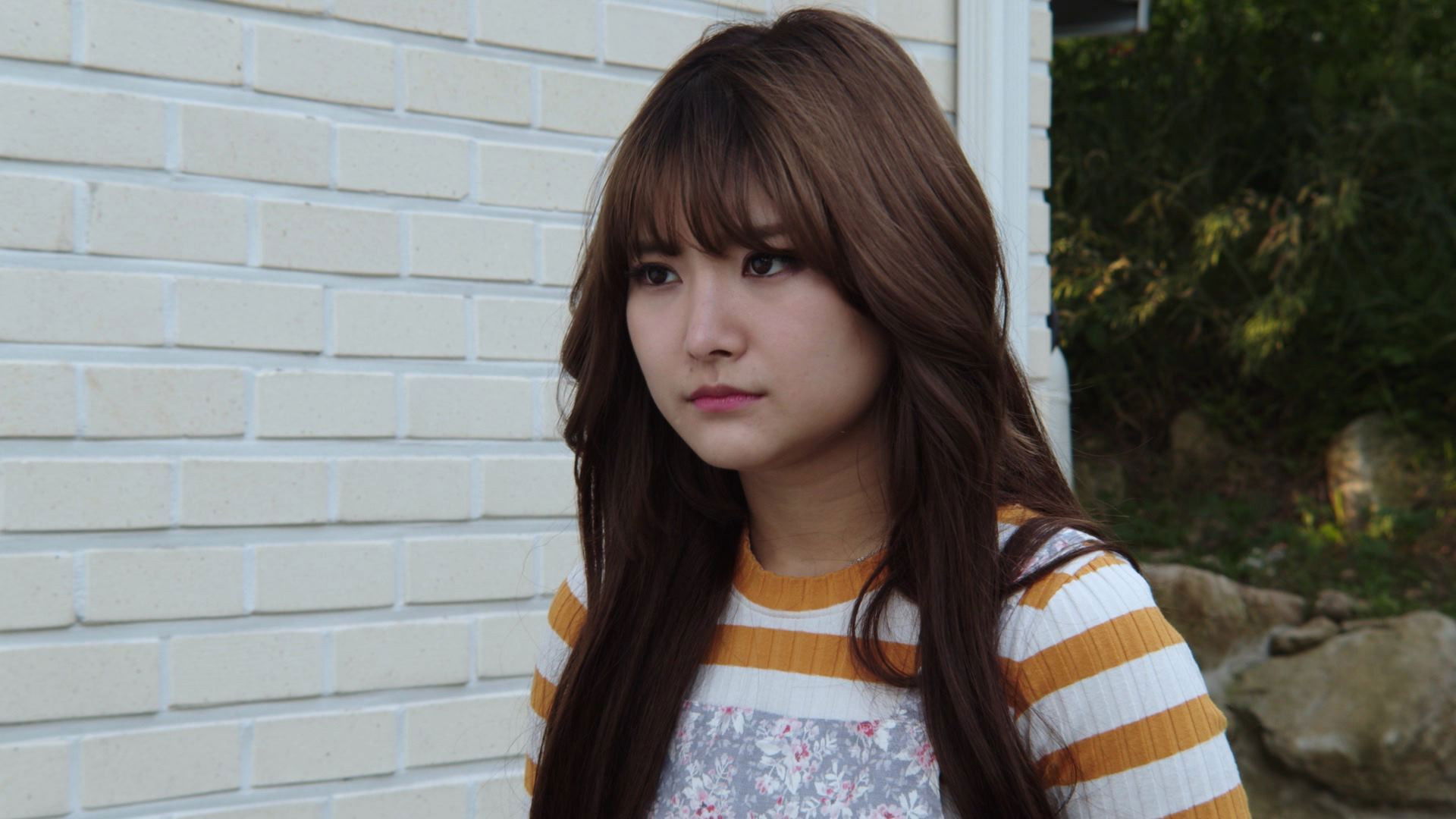 Backdrop for Housewife Dealer