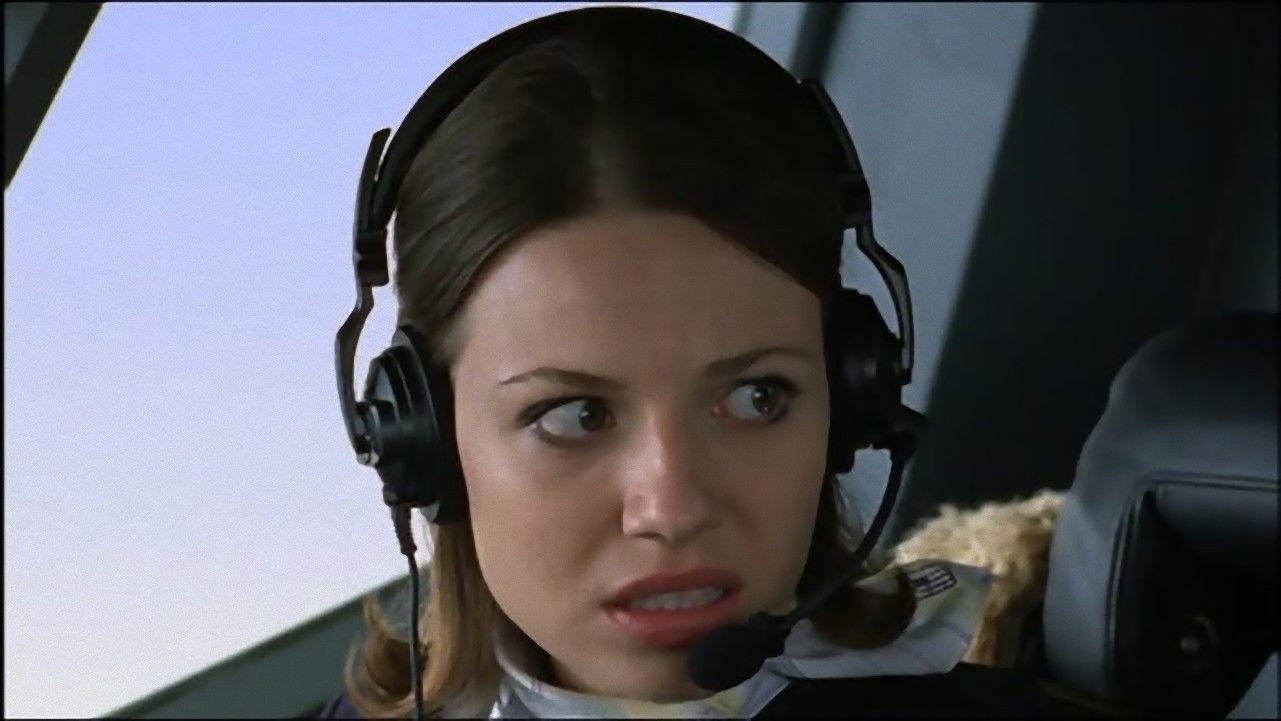 Backdrop for Crash Point: Berlin