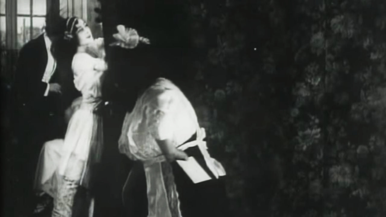 Backdrop for Child of the Big City