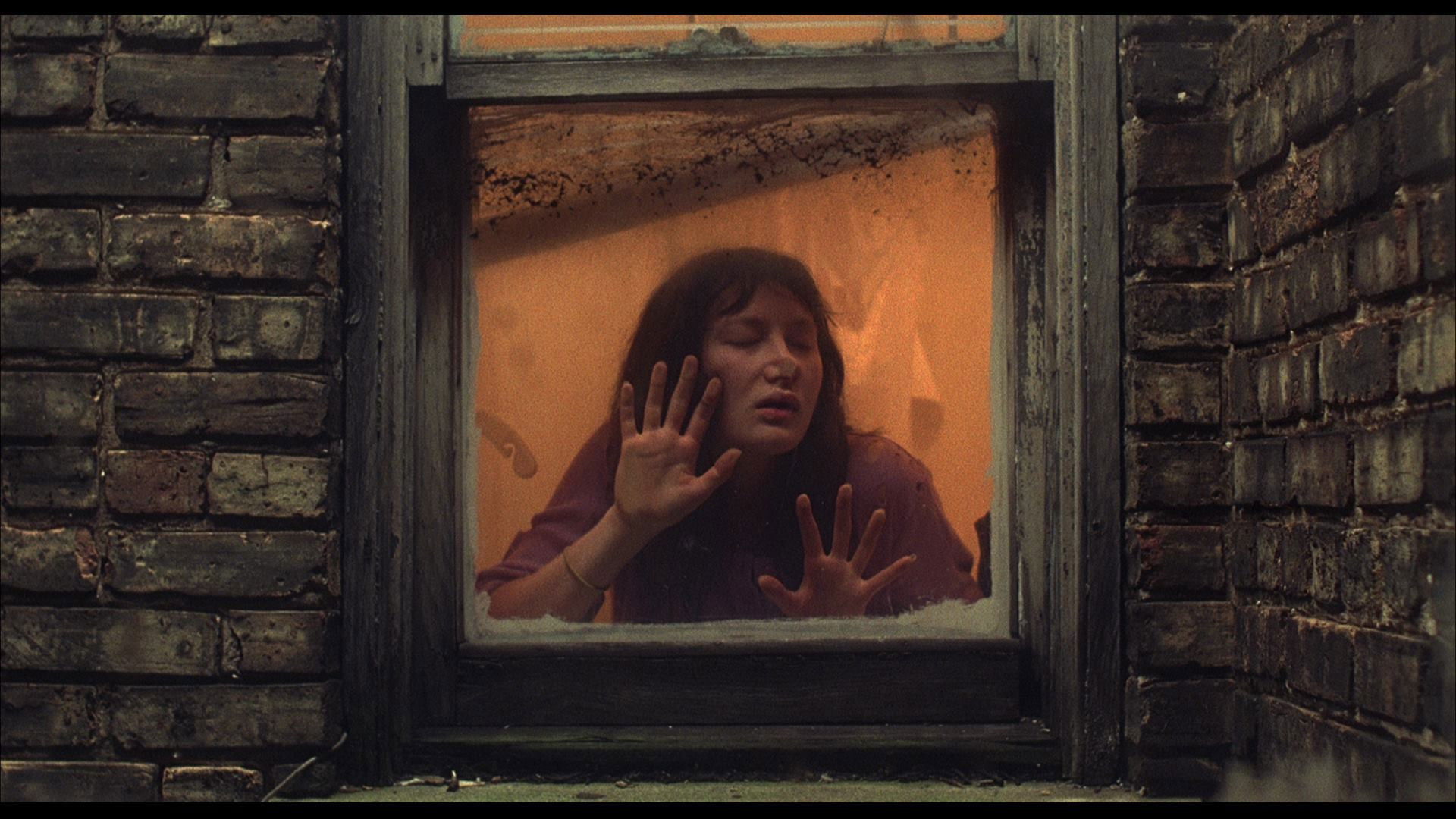 Backdrop for Anna in the Dark