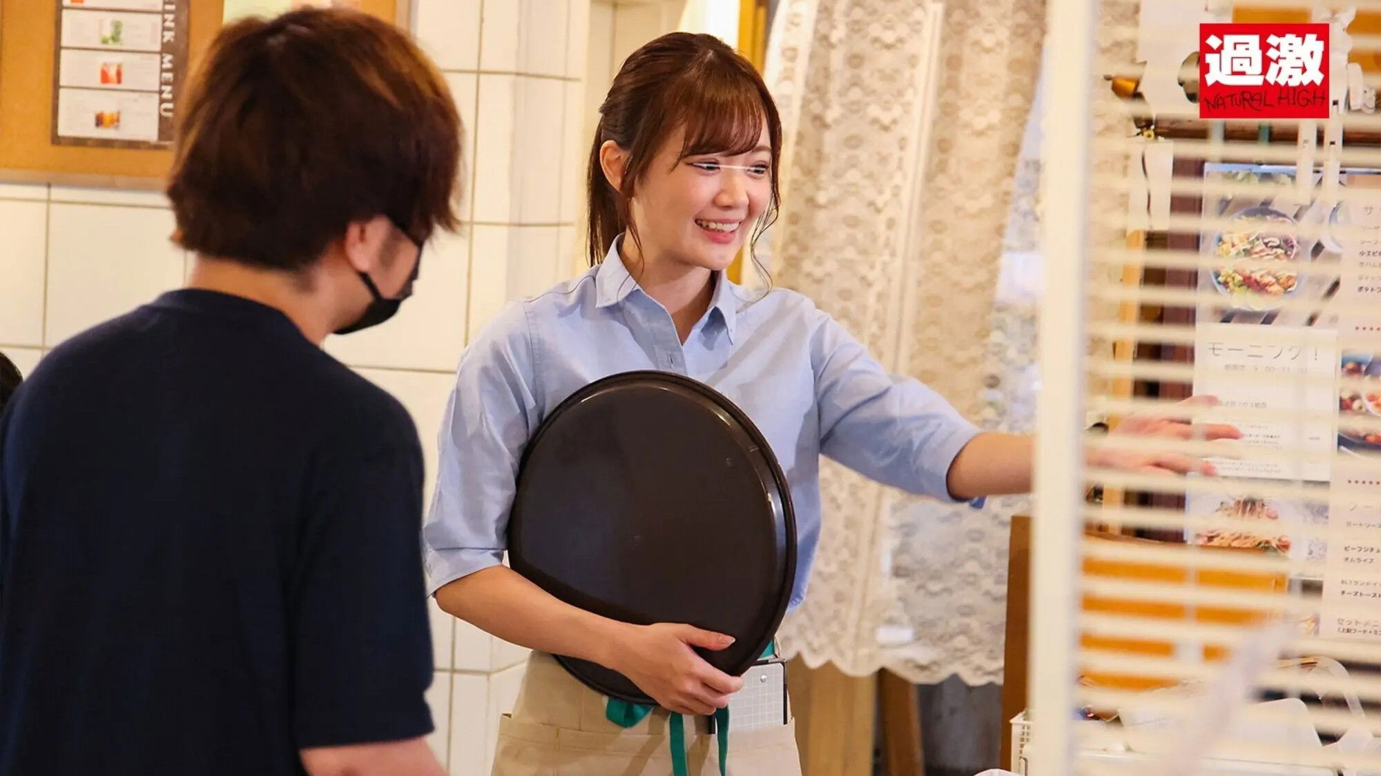 Backdrop for カフェ娘連鎖痴漢5 営業中の店内でイキ堕ちた言いなり店員を利用する数珠つなぎ痴漢計画