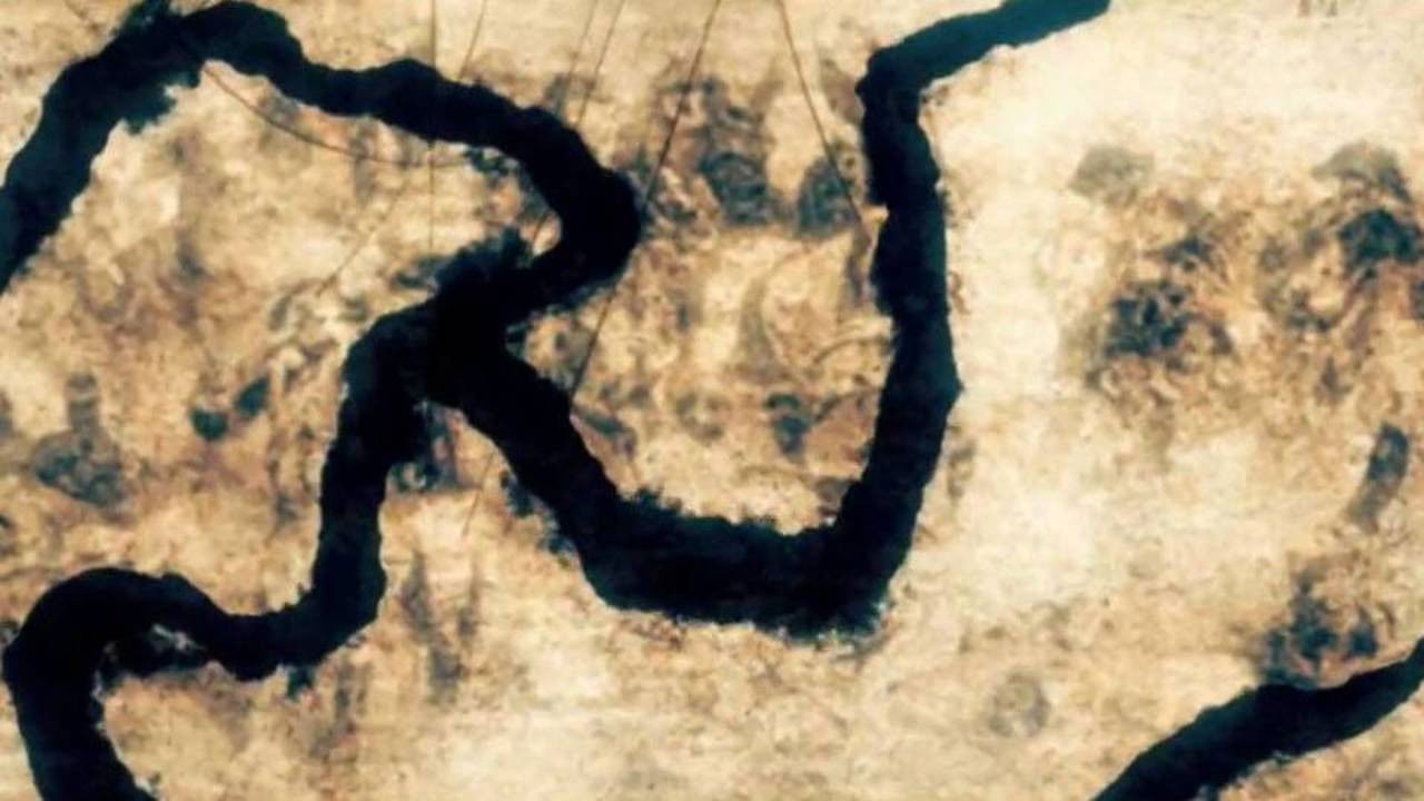 Backdrop for War Song