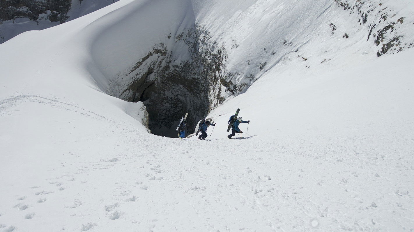 Backdrop for INSIDE- A Hole New Ski Experience