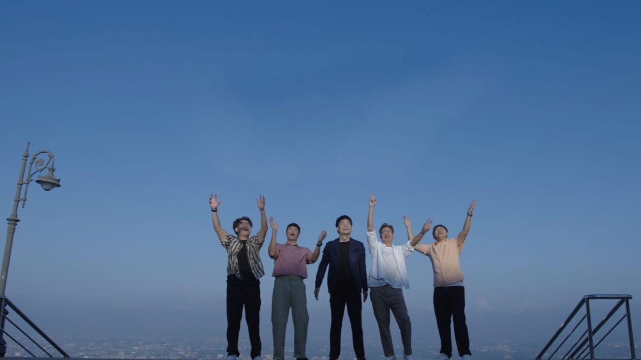 Backdrop for I Believe I Can Fly