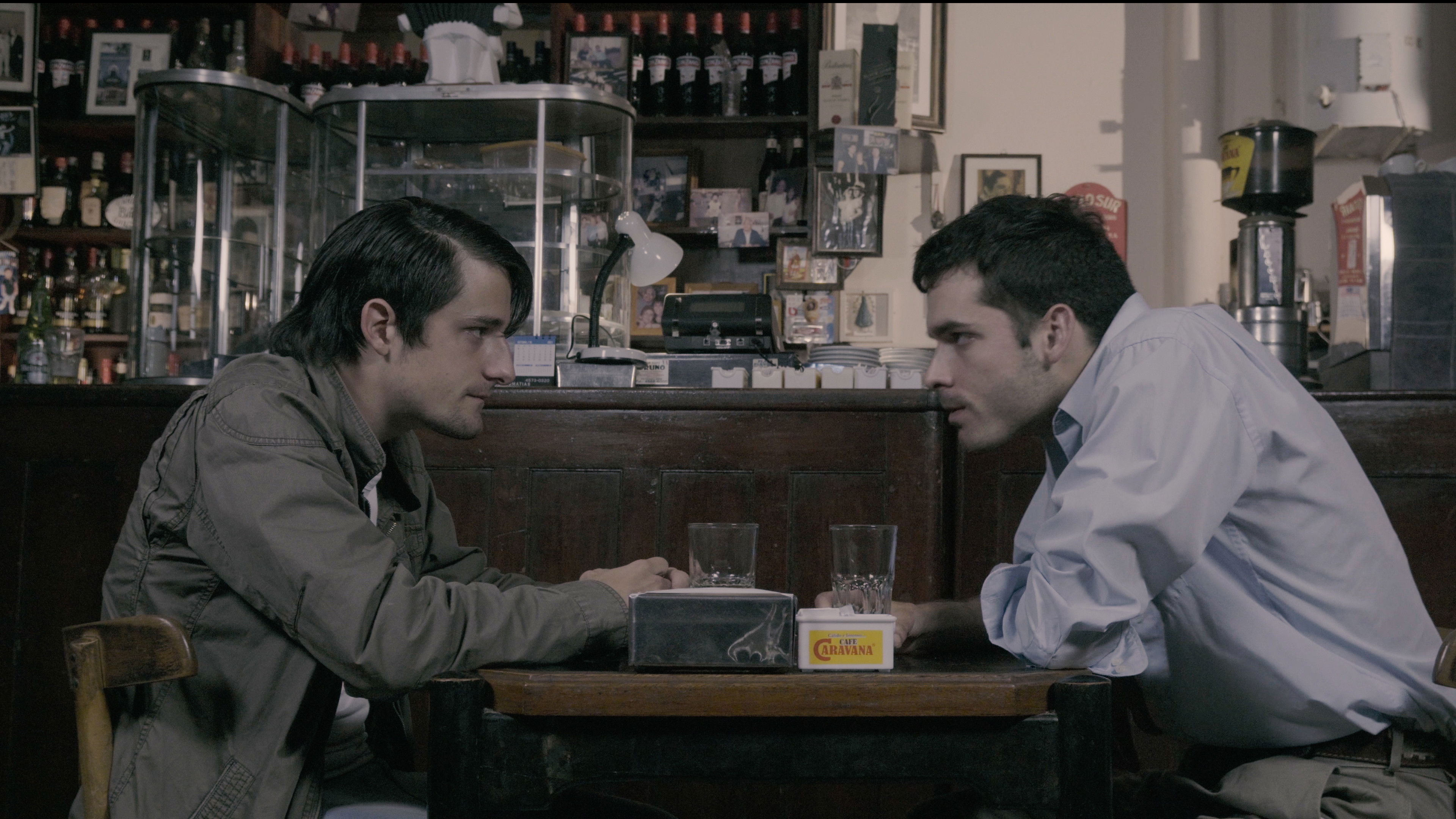 Backdrop for La venganza del cretino