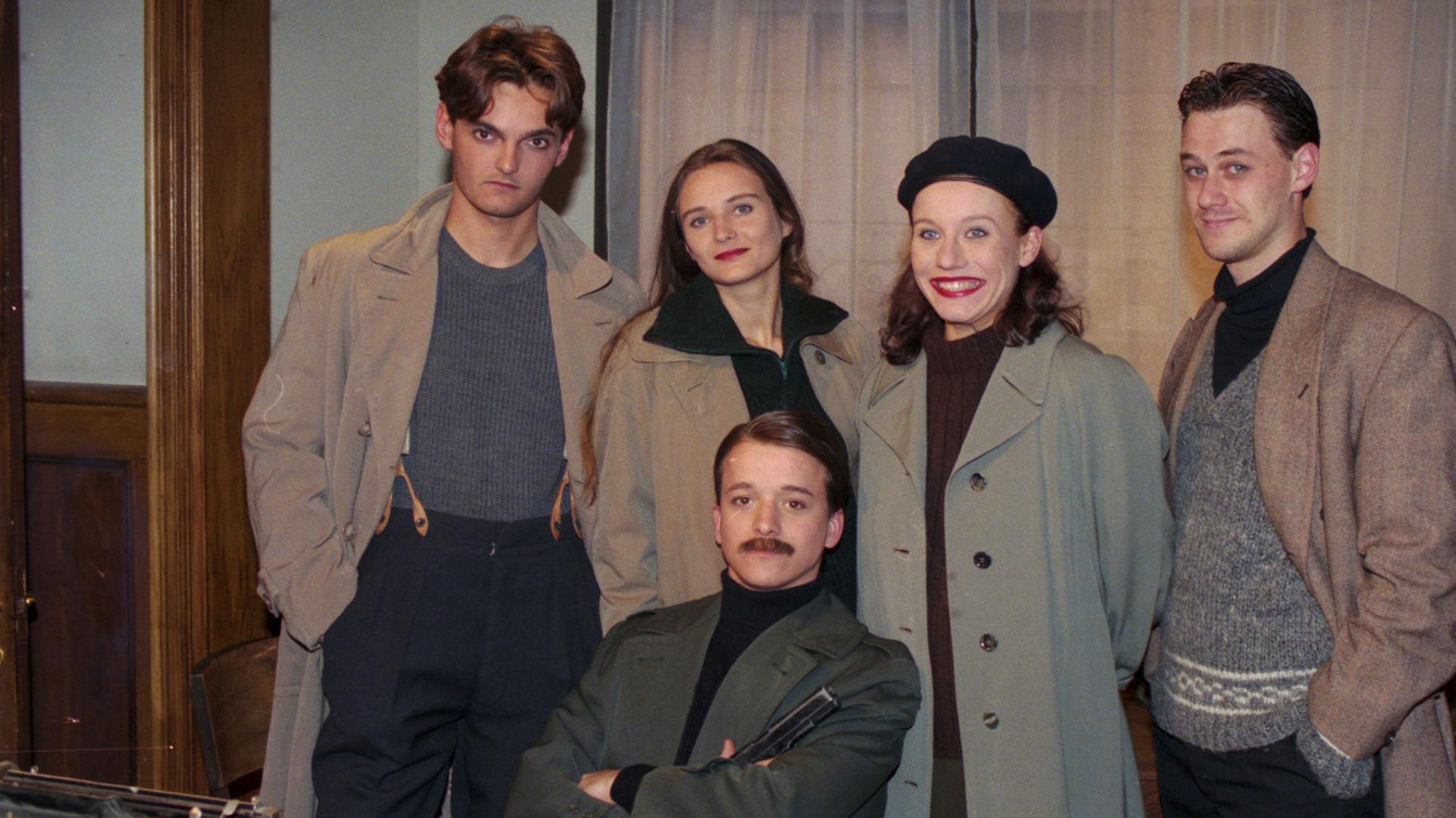 Backdrop for Buiten De Zone