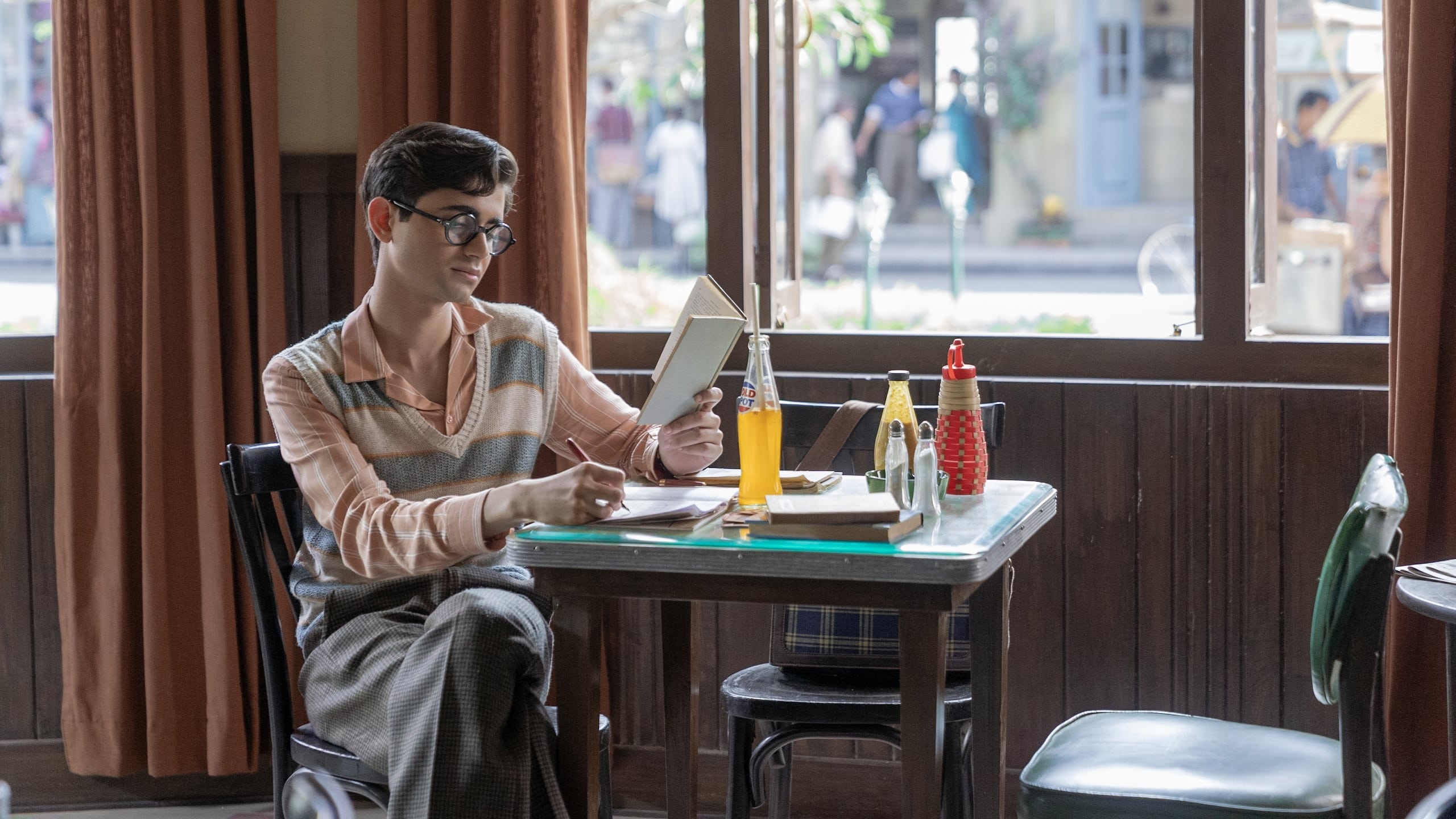 Backdrop for The Archies