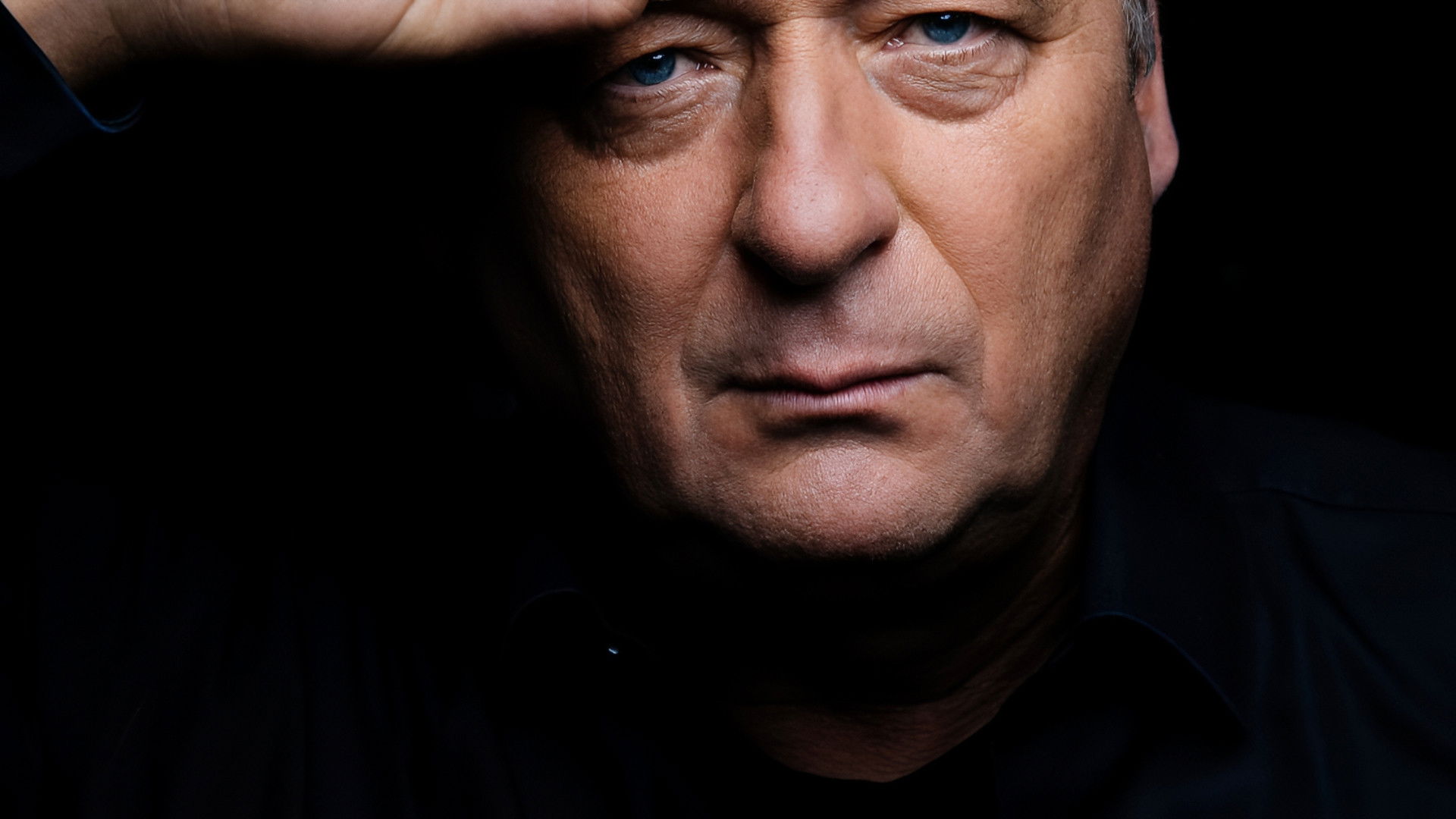 Backdrop for Andreas Vitasek - Austrophobia