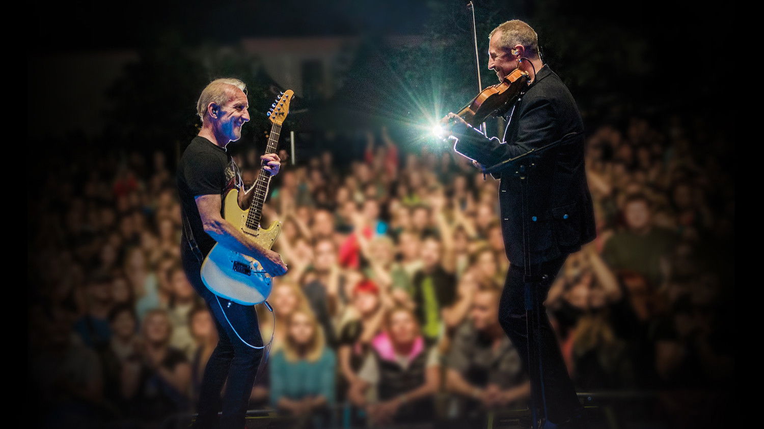 Backdrop for Čechomor: Proměny Tour  2003