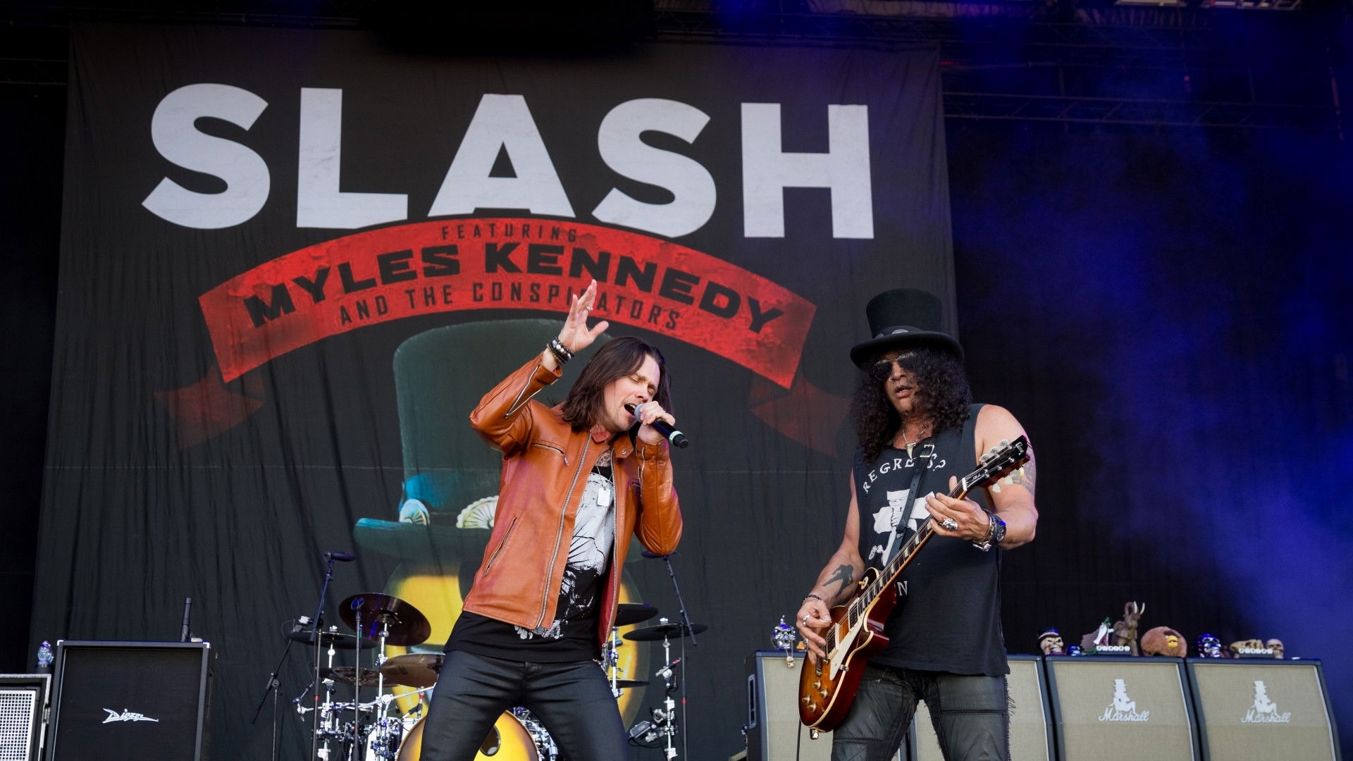 Backdrop for Slash feat. Myles Kennedy & The Conspirators - Rock am Ring 2015